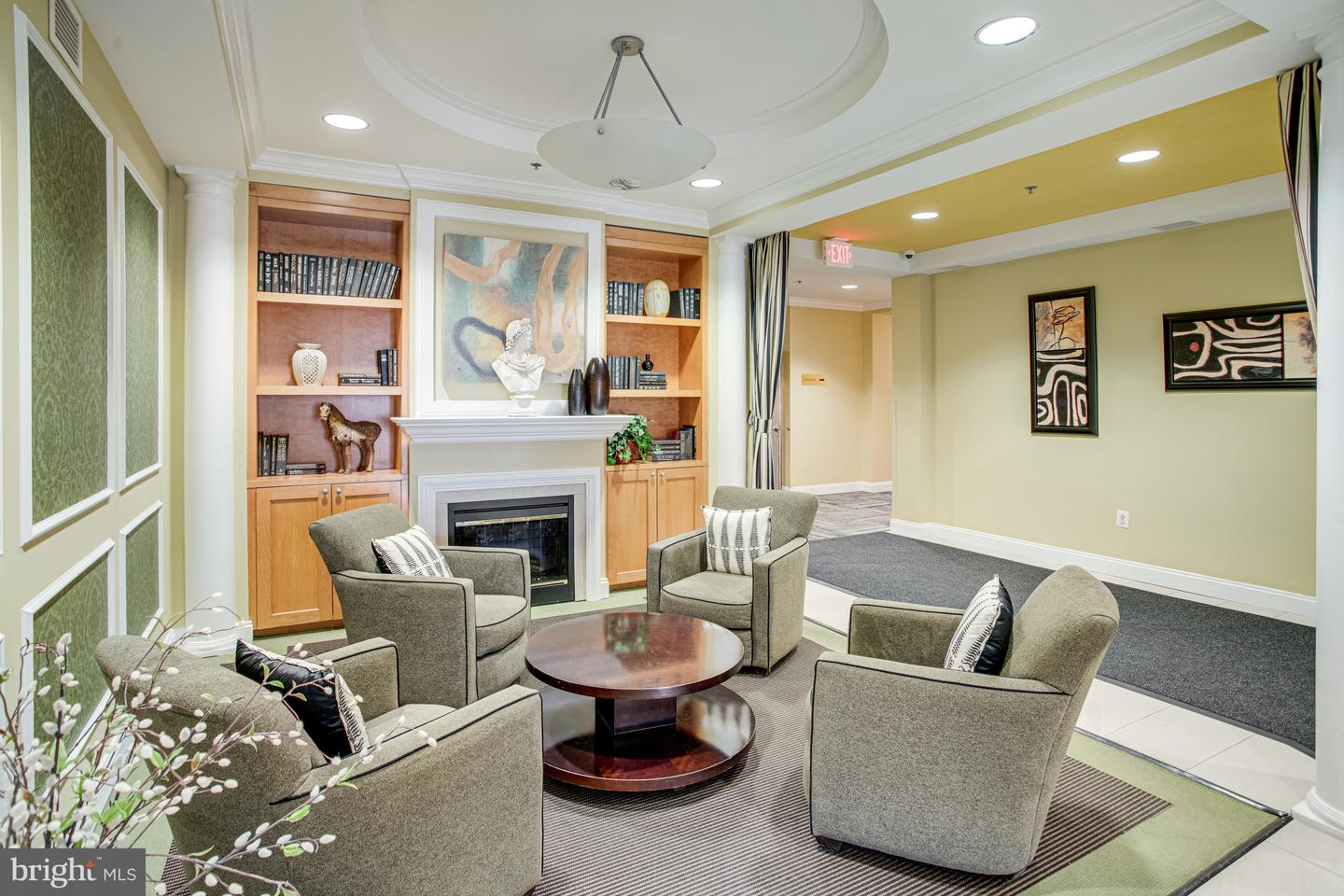 485 HARBOR SIDE ST #813, WOODBRIDGE, Virginia 22191, 2 Bedrooms Bedrooms, ,2 BathroomsBathrooms,Residential,For sale,485 HARBOR SIDE ST #813,VAPW2112712 MLS # VAPW2112712