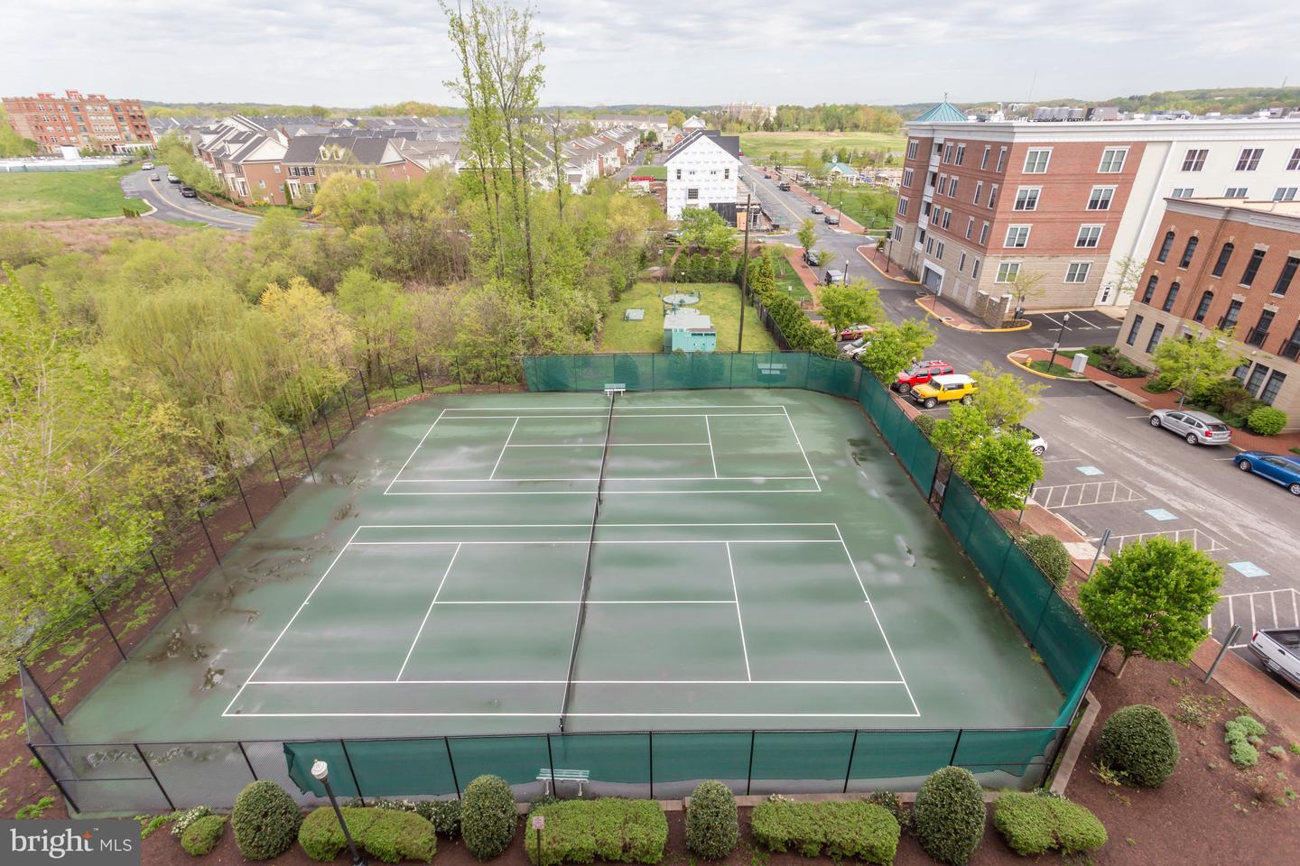 485 HARBOR SIDE ST #813, WOODBRIDGE, Virginia 22191, 2 Bedrooms Bedrooms, ,2 BathroomsBathrooms,Residential,For sale,485 HARBOR SIDE ST #813,VAPW2112712 MLS # VAPW2112712