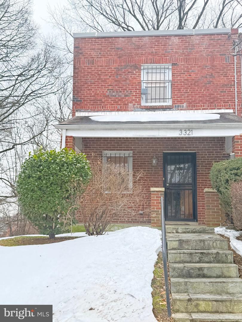 3321 18TH PL SE, WASHINGTON, District Of Columbia 20020, 2 Bedrooms Bedrooms, ,2 BathroomsBathrooms,Residential,For sale,3321 18TH PL SE,DCDC2246688 MLS # DCDC2246688