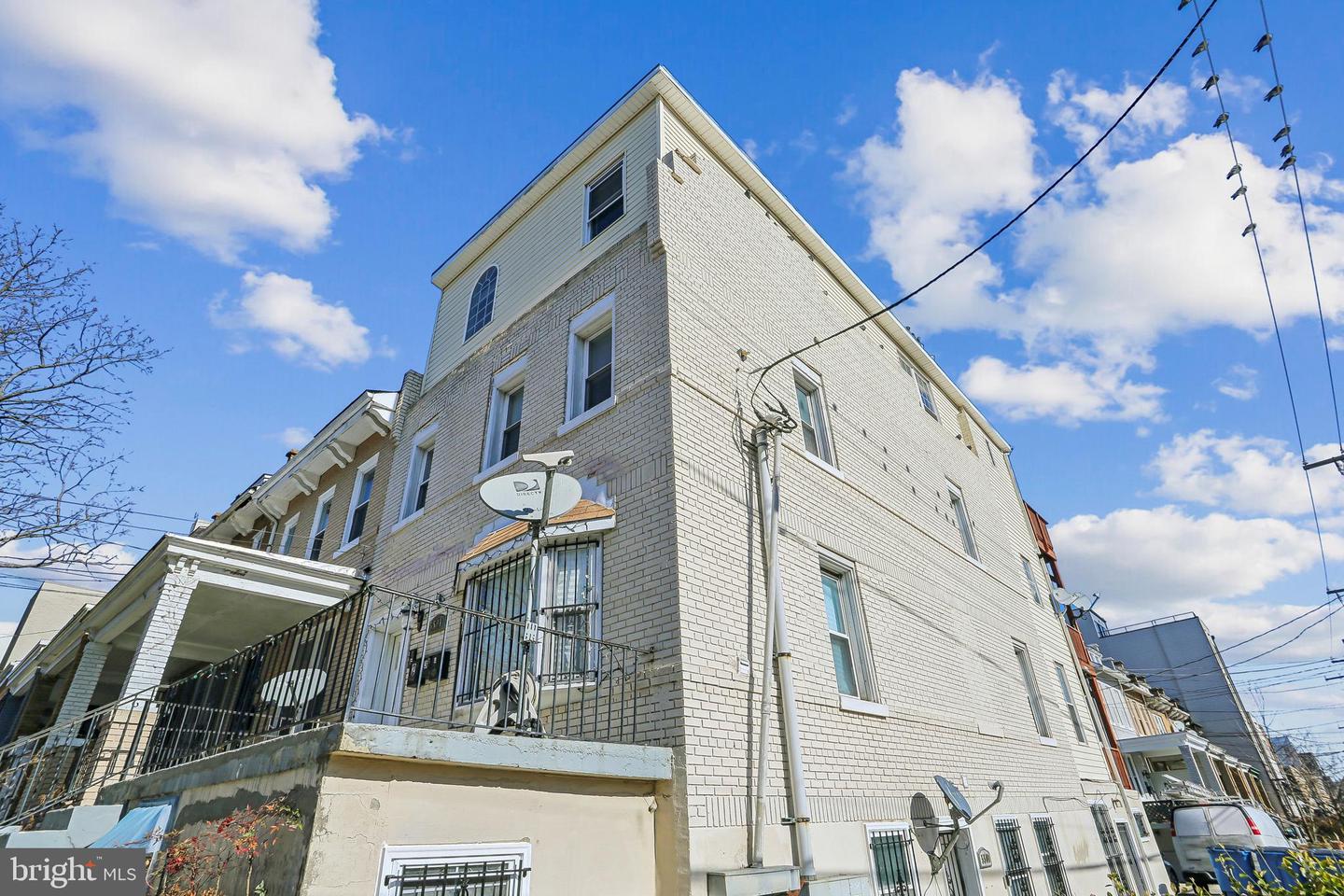 5501 8TH ST NW #4, WASHINGTON, District Of Columbia 20011, 2 Bedrooms Bedrooms, ,1 BathroomBathrooms,Residential,For sale,5501 8TH ST NW #4,DCDC2246692 MLS # DCDC2246692