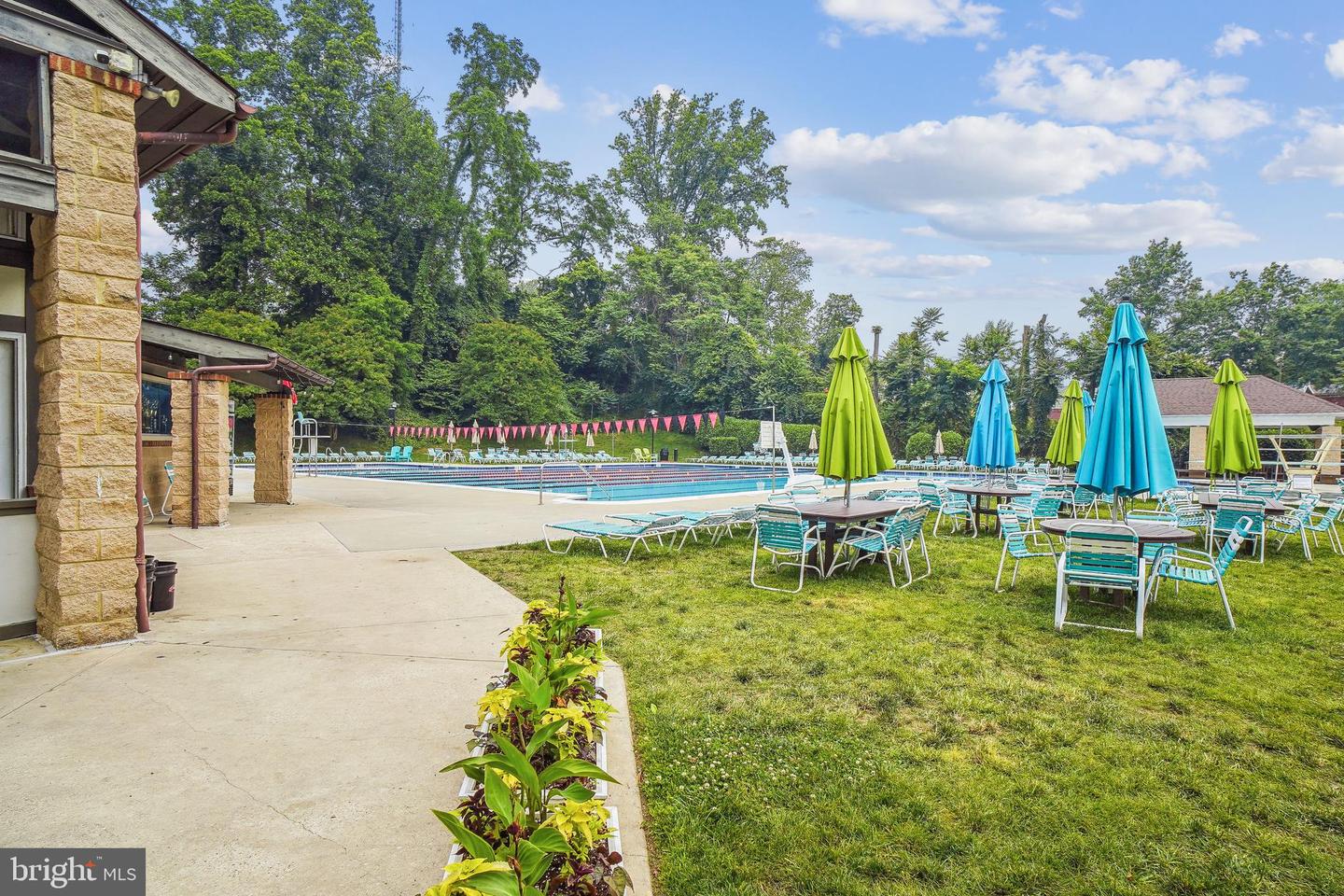 5501 8TH ST NW #4, WASHINGTON, District Of Columbia 20011, 2 Bedrooms Bedrooms, ,1 BathroomBathrooms,Residential,For sale,5501 8TH ST NW #4,DCDC2246692 MLS # DCDC2246692