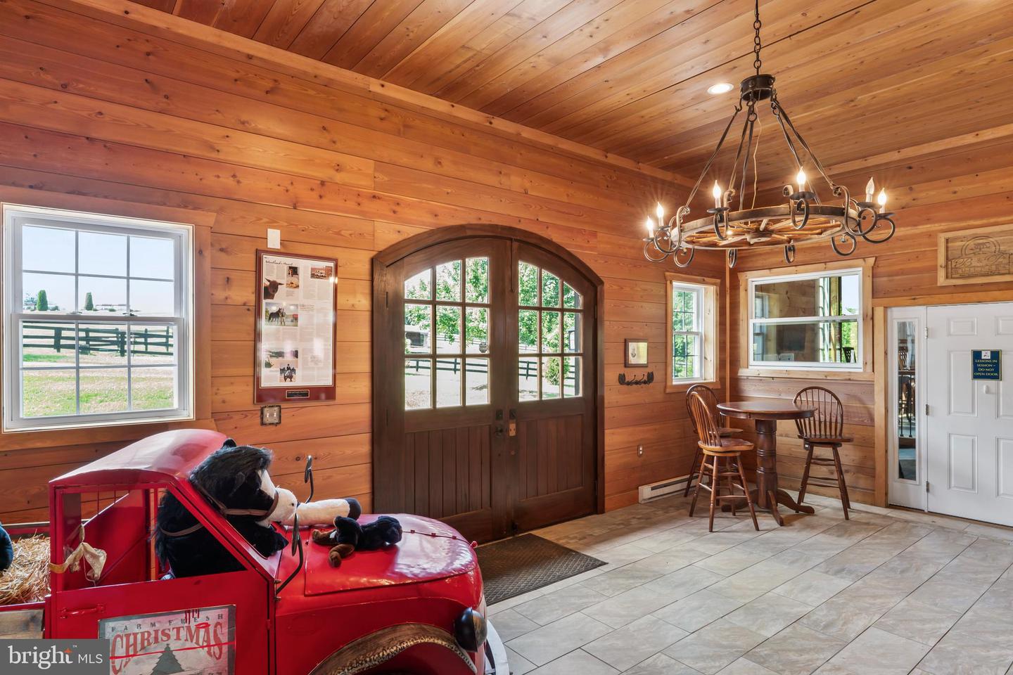 15164 BERLIN TPKE, PURCELLVILLE, Virginia 20132, 6 Bedrooms Bedrooms, 23 Rooms Rooms,4 BathroomsBathrooms,Residential,For sale,15164 BERLIN TPKE,VALO2116182 MLS # VALO2116182