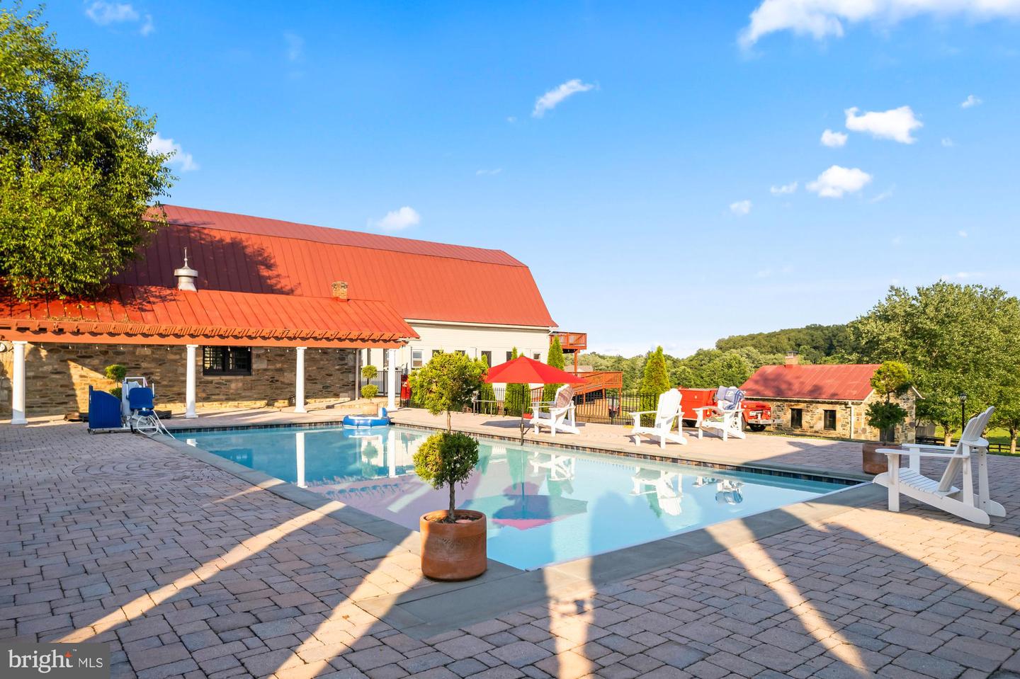 15164 BERLIN TPKE, PURCELLVILLE, Virginia 20132, 6 Bedrooms Bedrooms, 23 Rooms Rooms,4 BathroomsBathrooms,Residential,For sale,15164 BERLIN TPKE,VALO2116182 MLS # VALO2116182