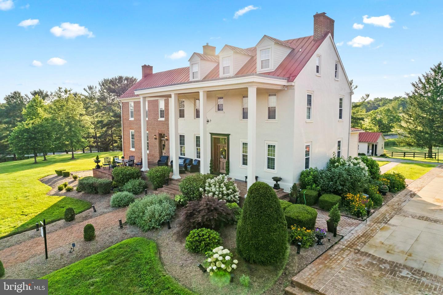 15164 BERLIN TPKE, PURCELLVILLE, Virginia 20132, 6 Bedrooms Bedrooms, 23 Rooms Rooms,4 BathroomsBathrooms,Residential,For sale,15164 BERLIN TPKE,VALO2116182 MLS # VALO2116182