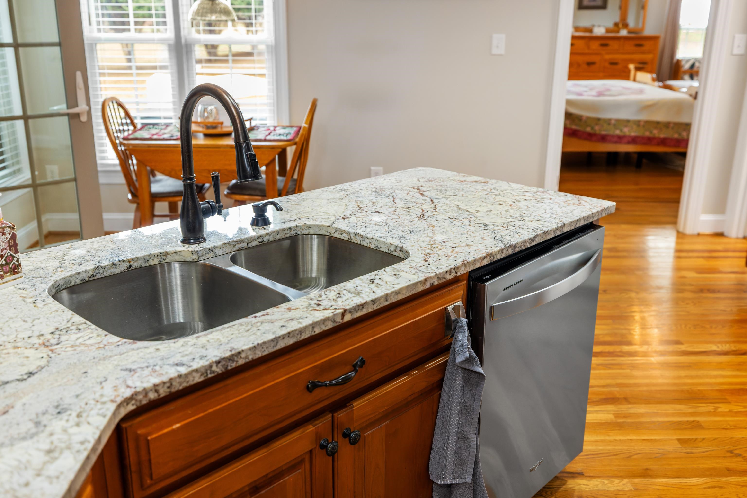 42 LYNN CIR, STUARTS DRAFT, Virginia 24477, 3 Bedrooms Bedrooms, ,2 BathroomsBathrooms,Residential,42 LYNN CIR,673423 MLS # 673423