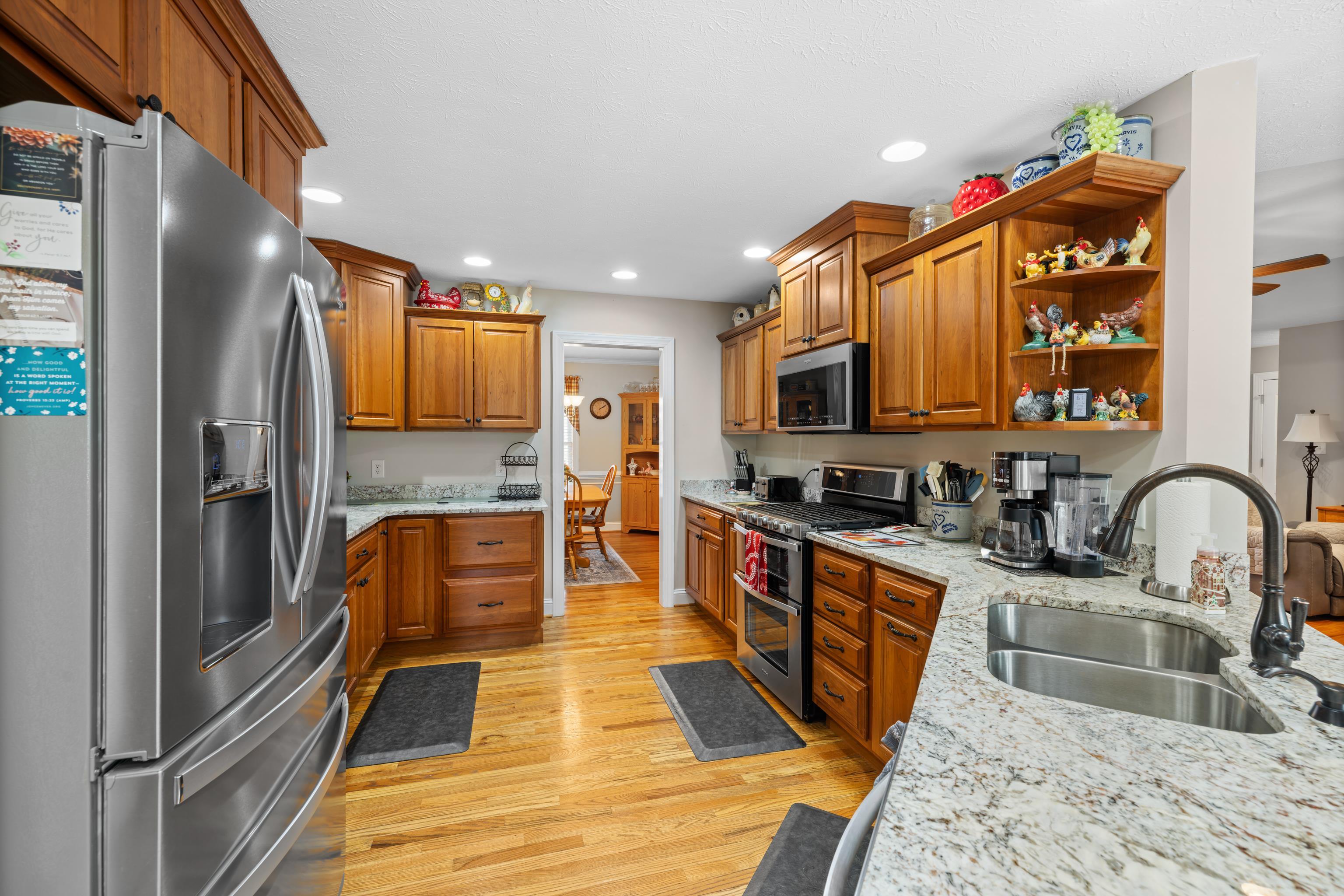 42 LYNN CIR, STUARTS DRAFT, Virginia 24477, 3 Bedrooms Bedrooms, ,2 BathroomsBathrooms,Residential,42 LYNN CIR,673423 MLS # 673423