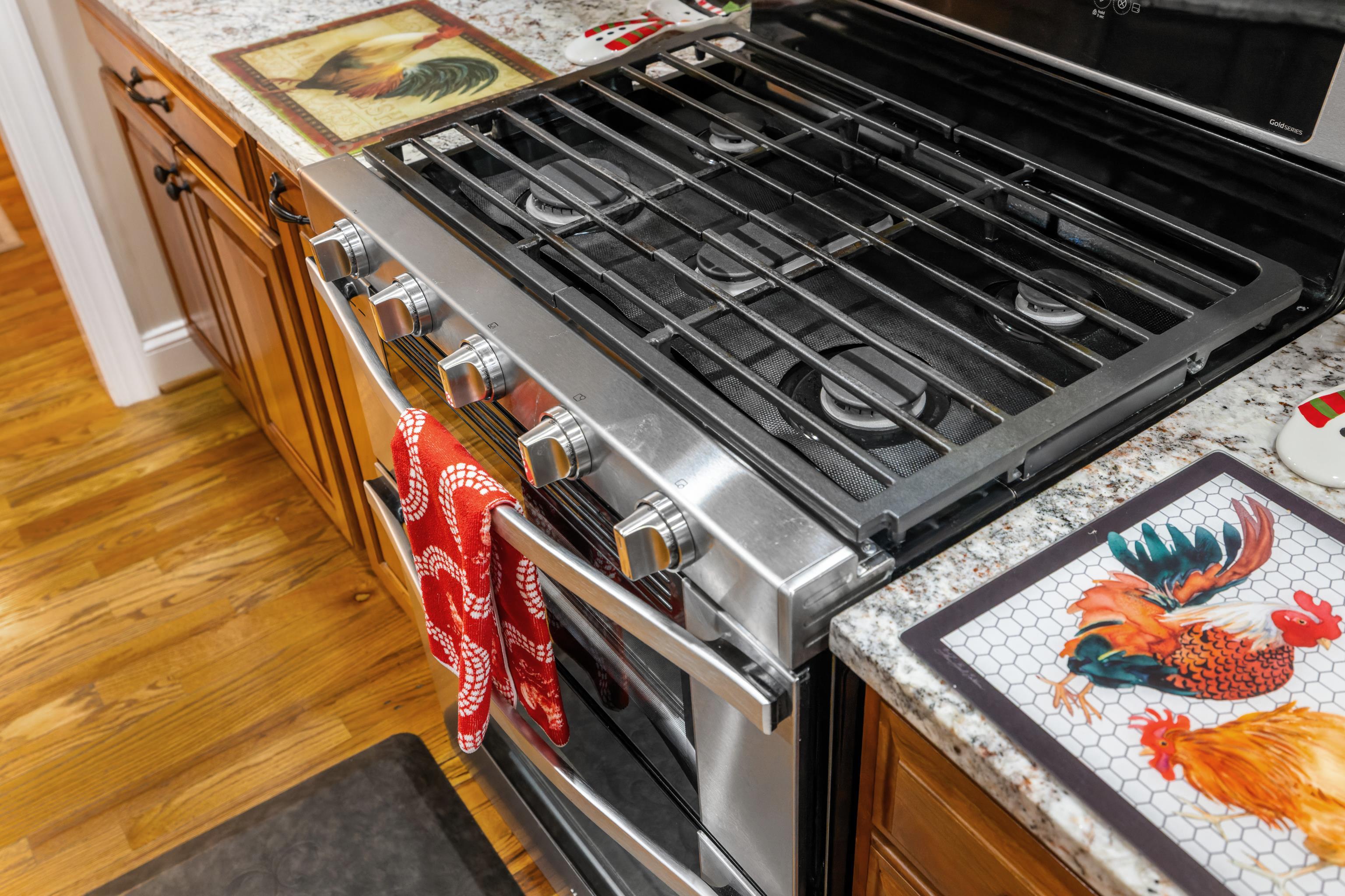 42 LYNN CIR, STUARTS DRAFT, Virginia 24477, 3 Bedrooms Bedrooms, ,2 BathroomsBathrooms,Residential,42 LYNN CIR,673423 MLS # 673423