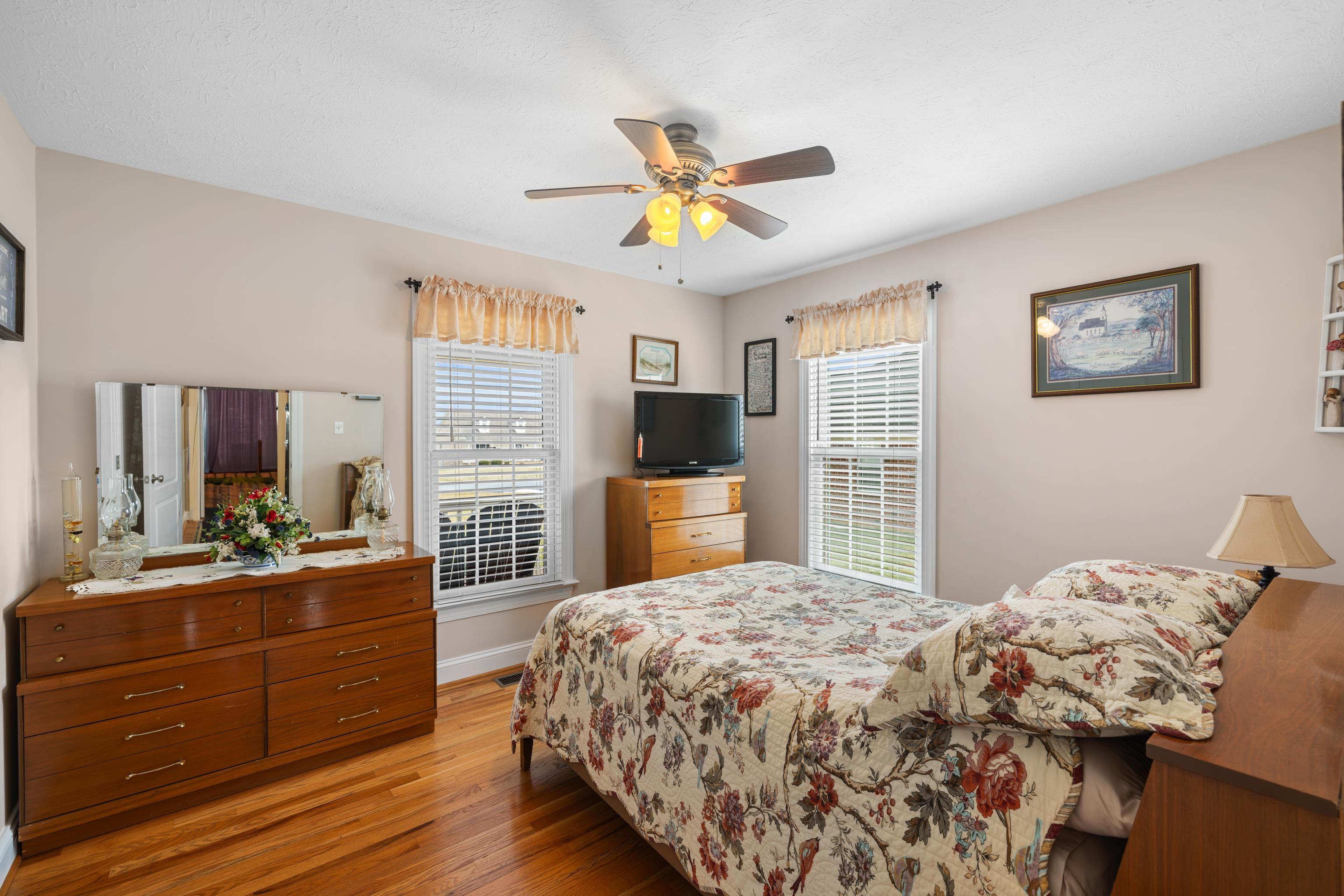 42 LYNN CIR, STUARTS DRAFT, Virginia 24477, 3 Bedrooms Bedrooms, ,2 BathroomsBathrooms,Residential,42 LYNN CIR,673423 MLS # 673423