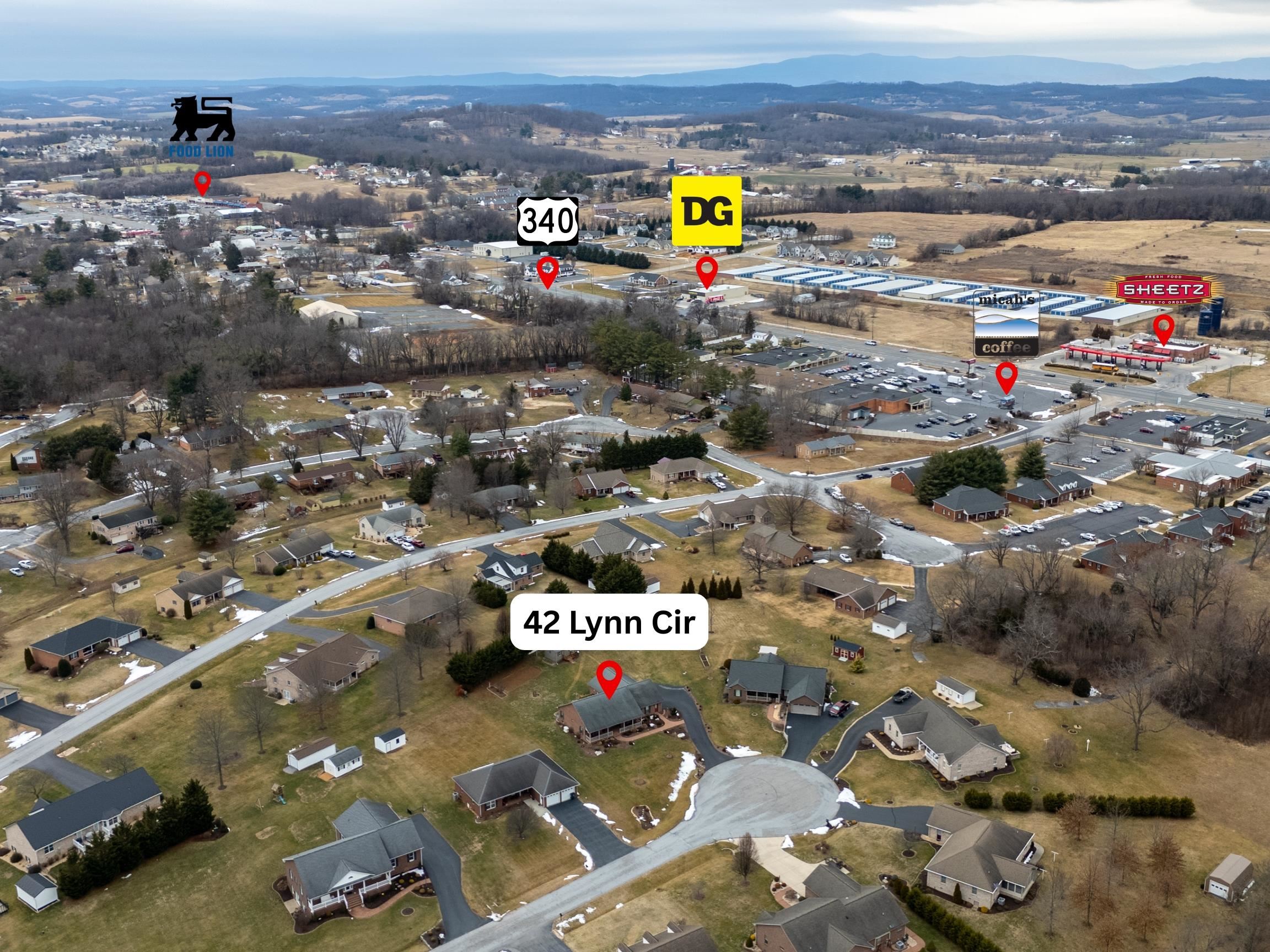 42 LYNN CIR, STUARTS DRAFT, Virginia 24477, 3 Bedrooms Bedrooms, ,2 BathroomsBathrooms,Residential,42 LYNN CIR,673423 MLS # 673423