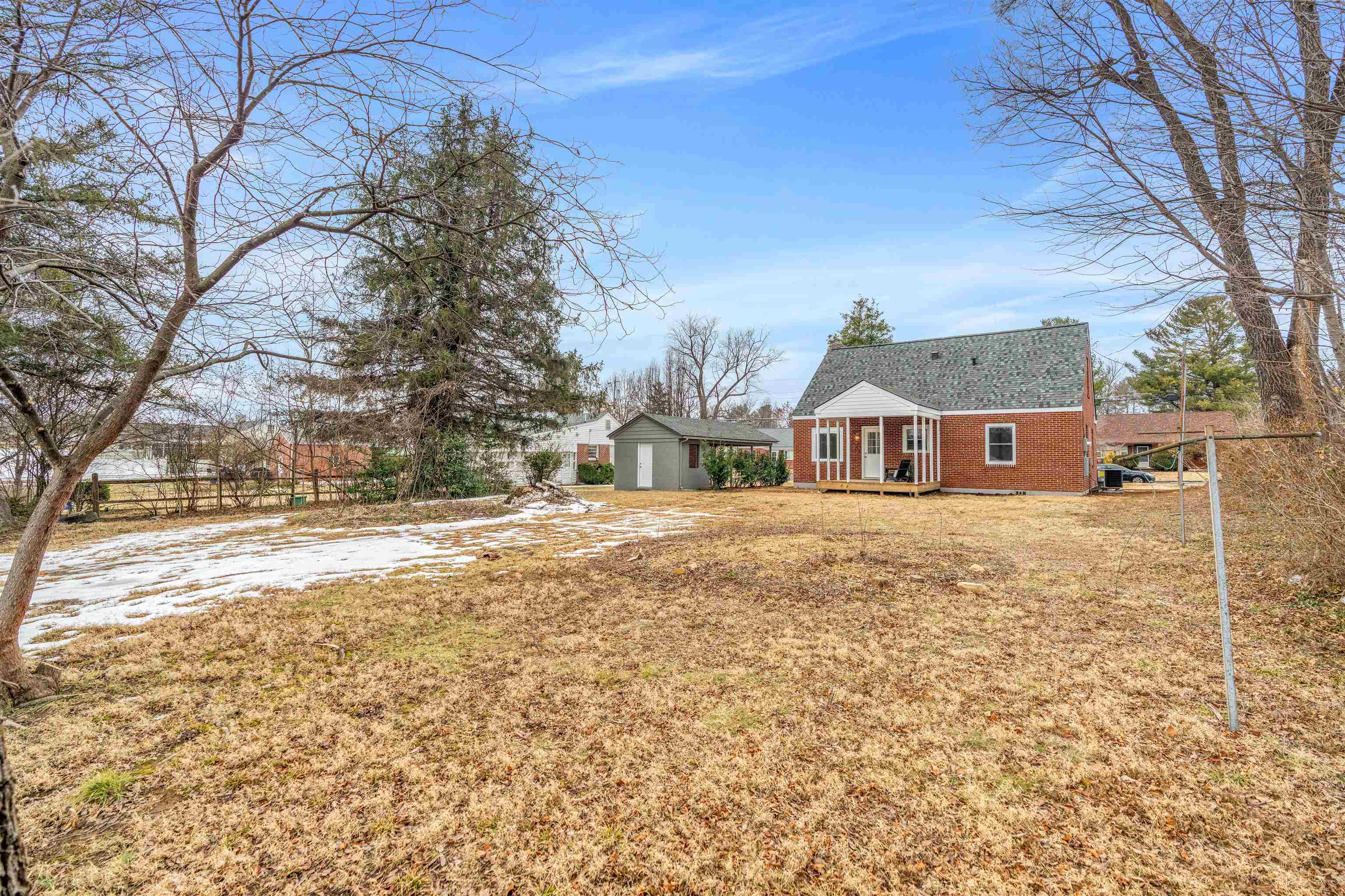 300 ALPHIN AVE, WAYNESBORO, Virginia 22980, 3 Bedrooms Bedrooms, ,1 BathroomBathrooms,Residential,300 ALPHIN AVE,673424 MLS # 673424