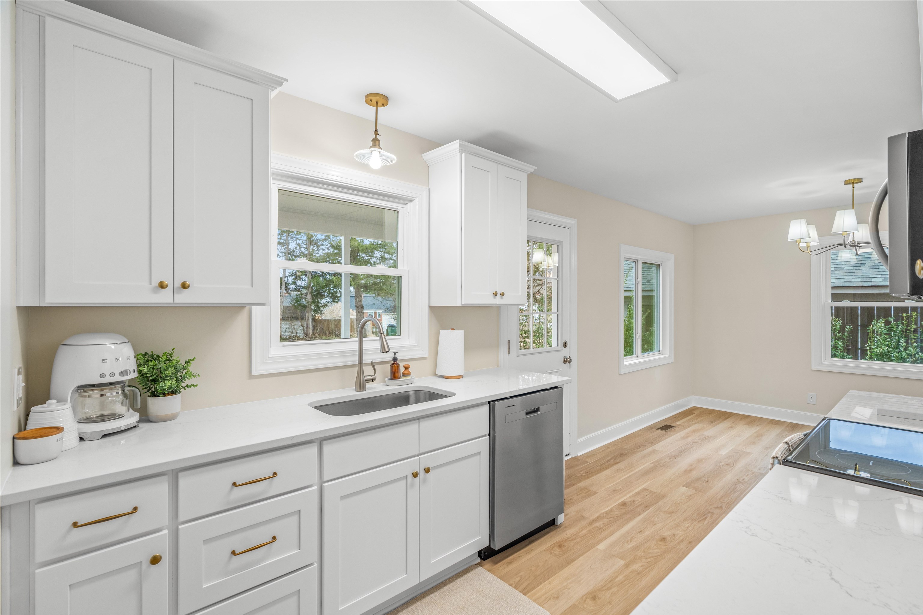 300 ALPHIN AVE, WAYNESBORO, Virginia 22980, 3 Bedrooms Bedrooms, ,1 BathroomBathrooms,Residential,300 ALPHIN AVE,673424 MLS # 673424