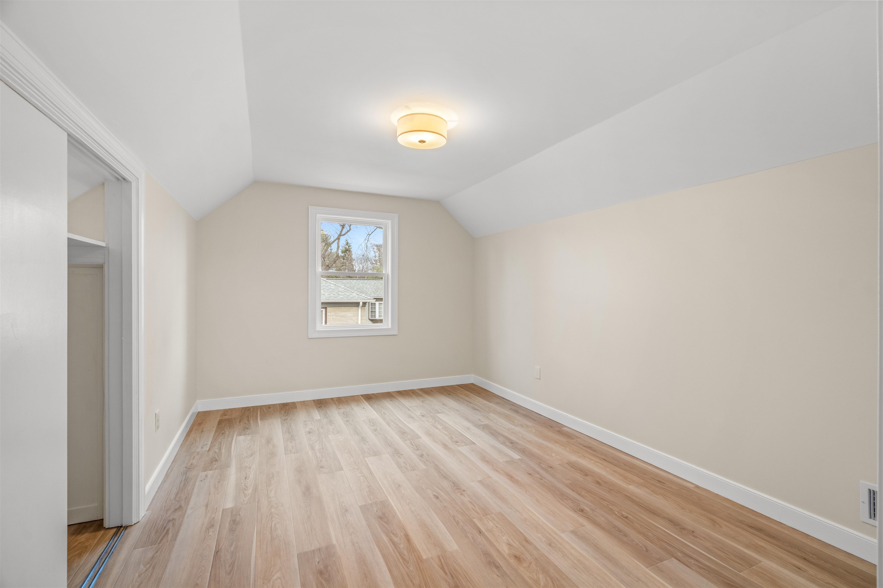 300 ALPHIN AVE, WAYNESBORO, Virginia 22980, 3 Bedrooms Bedrooms, ,1 BathroomBathrooms,Residential,300 ALPHIN AVE,673424 MLS # 673424