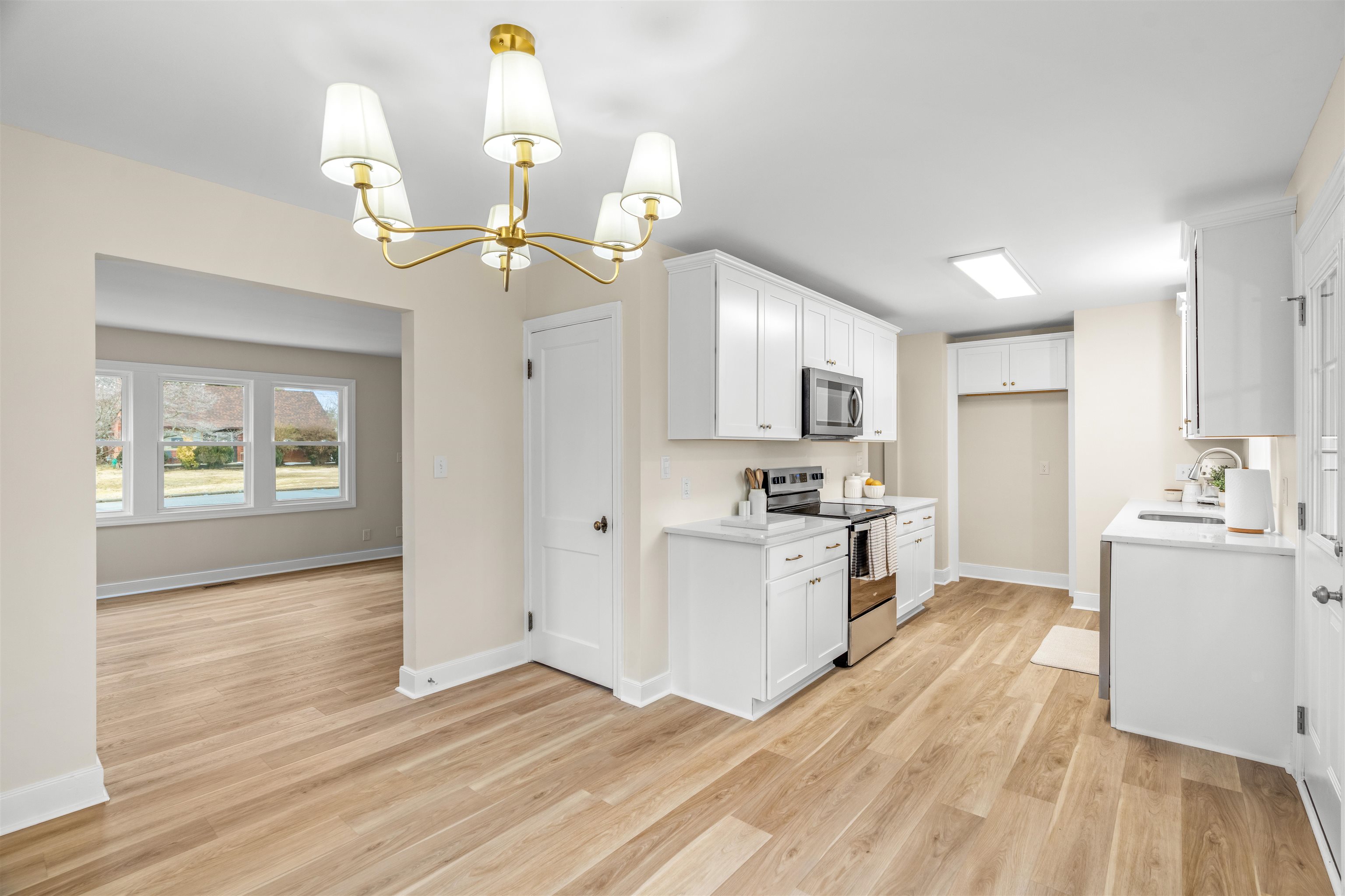 300 ALPHIN AVE, WAYNESBORO, Virginia 22980, 3 Bedrooms Bedrooms, ,1 BathroomBathrooms,Residential,300 ALPHIN AVE,673424 MLS # 673424