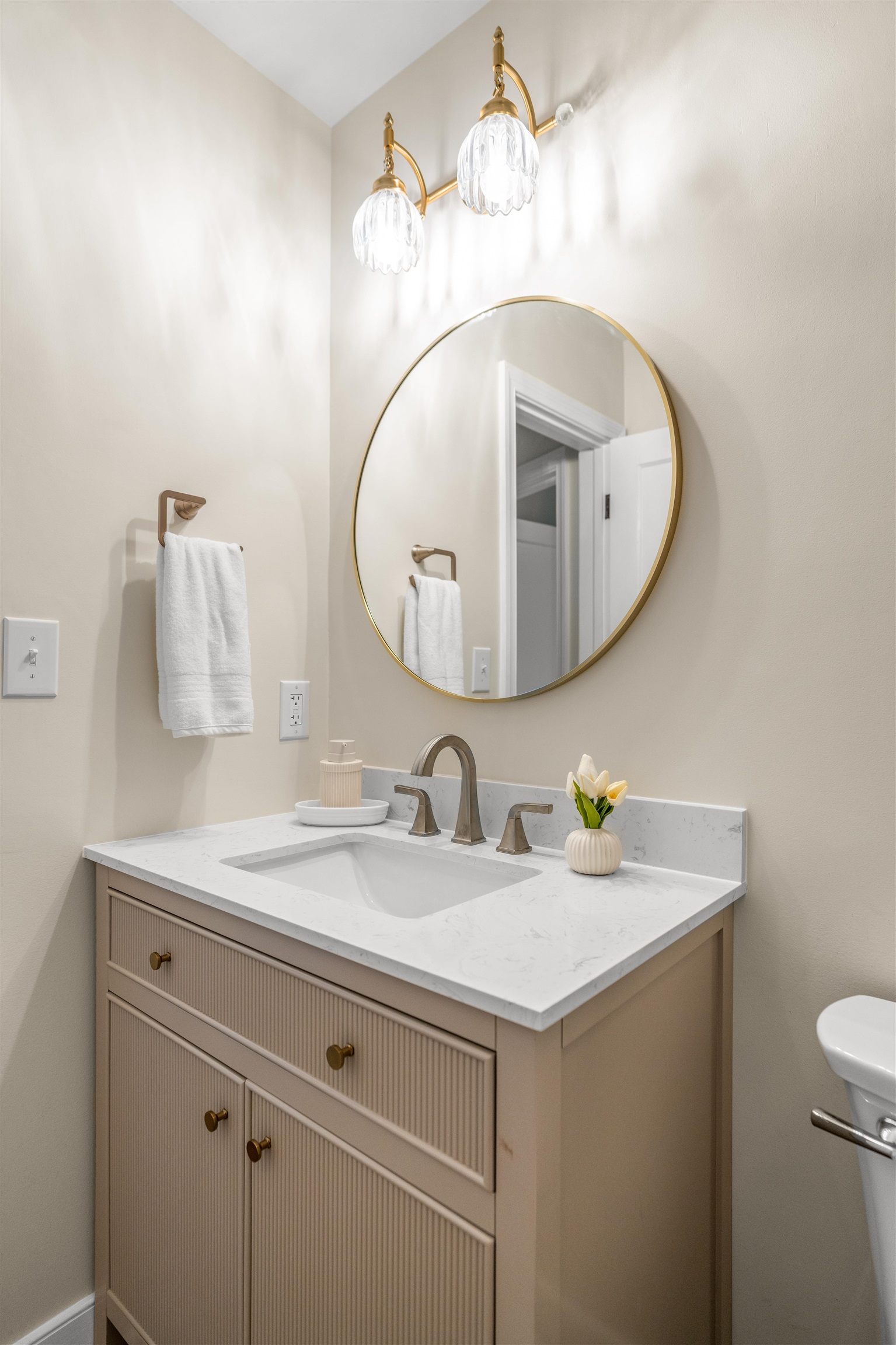 300 ALPHIN AVE, WAYNESBORO, Virginia 22980, 3 Bedrooms Bedrooms, ,1 BathroomBathrooms,Residential,300 ALPHIN AVE,673424 MLS # 673424