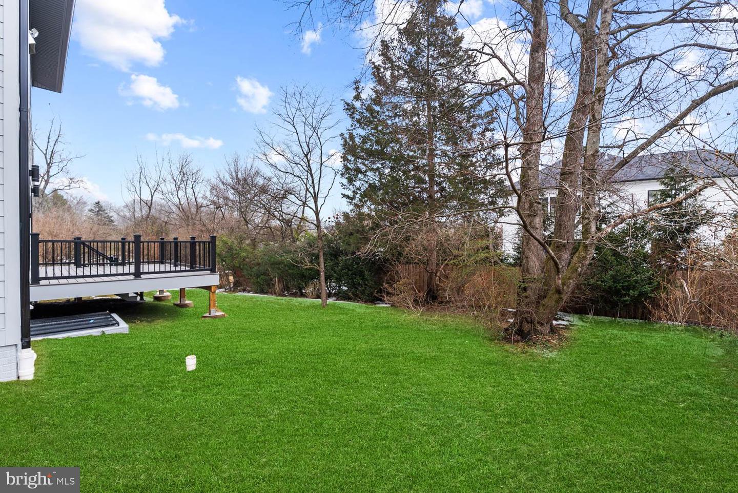 402 MARSHALL RD SW, VIENNA, Virginia 22180, 6 Bedrooms Bedrooms, ,6 BathroomsBathrooms,Residential,For sale,402 MARSHALL RD SW,VAFX2264092 MLS # VAFX2264092