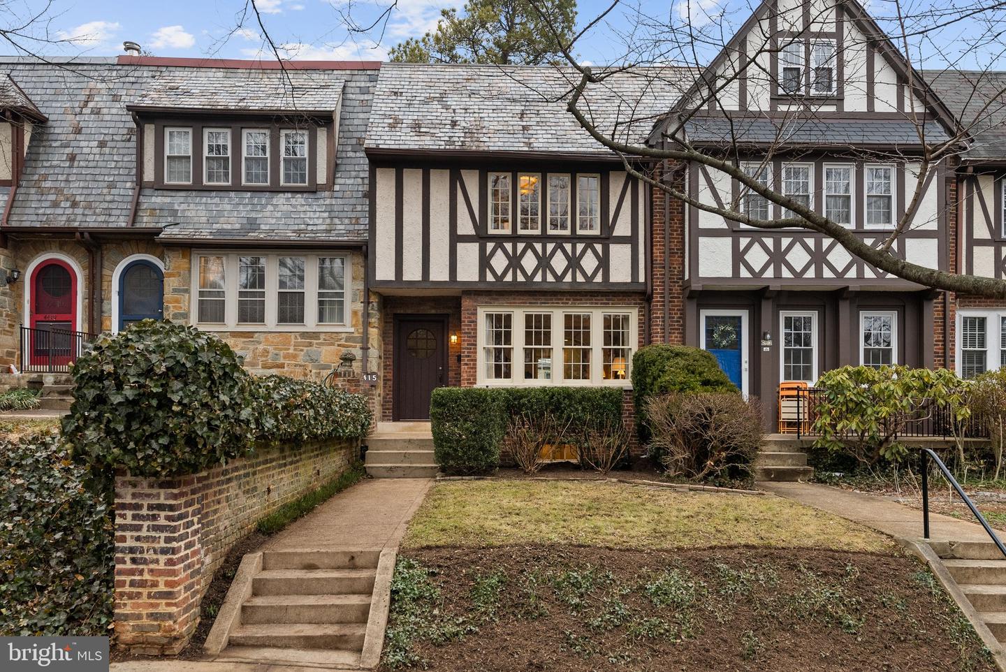 4415 GREENWICH PKWY NW, WASHINGTON, District Of Columbia 20007, 4 Bedrooms Bedrooms, ,2 BathroomsBathrooms,Residential,For sale,4415 GREENWICH PKWY NW,DCDC2224390 MLS # DCDC2224390