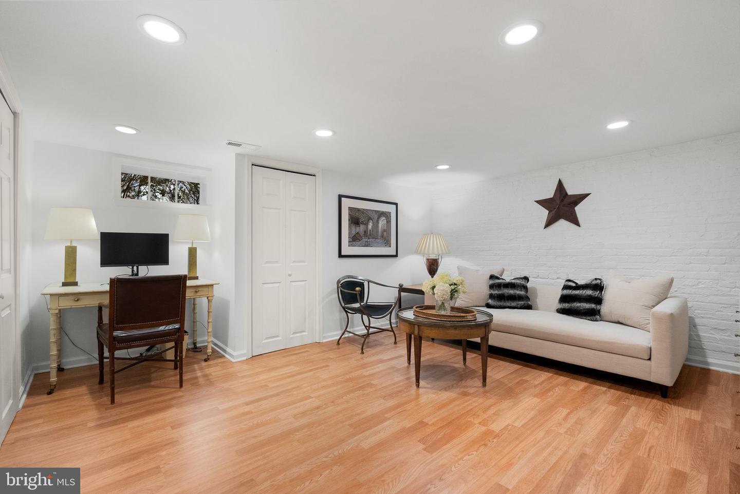 4415 GREENWICH PKWY NW, WASHINGTON, District Of Columbia 20007, 4 Bedrooms Bedrooms, ,2 BathroomsBathrooms,Residential,For sale,4415 GREENWICH PKWY NW,DCDC2224390 MLS # DCDC2224390