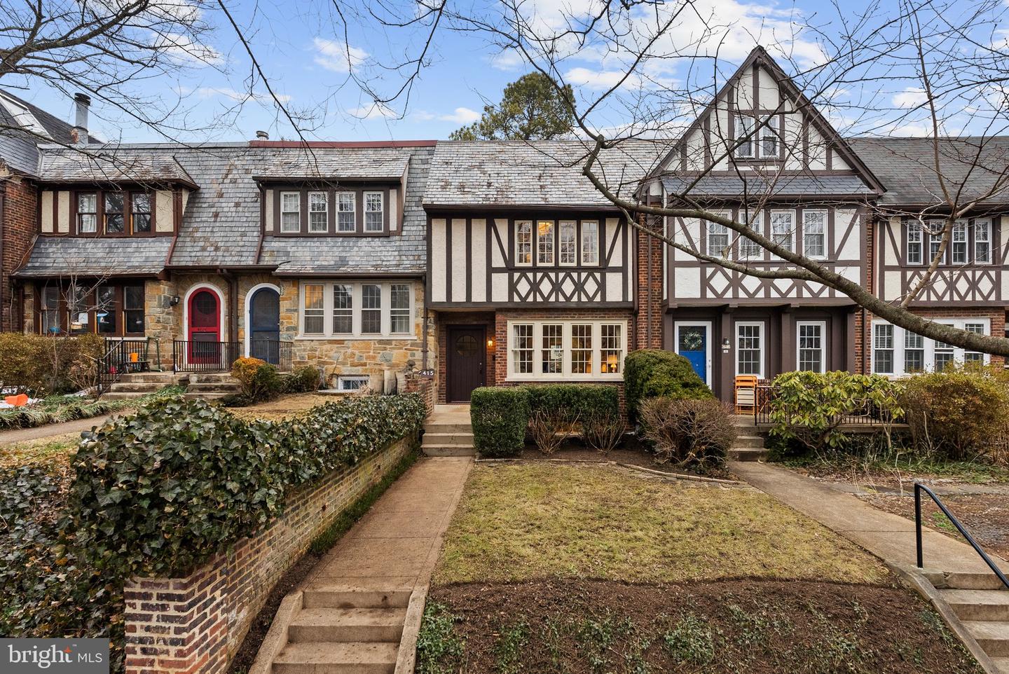 4415 GREENWICH PKWY NW, WASHINGTON, District Of Columbia 20007, 4 Bedrooms Bedrooms, ,2 BathroomsBathrooms,Residential,For sale,4415 GREENWICH PKWY NW,DCDC2224390 MLS # DCDC2224390