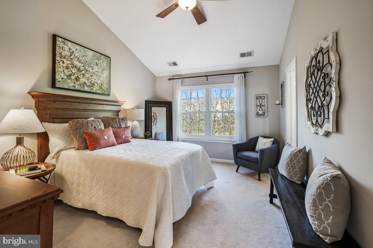 46806 LAWNES CREEK TER, STERLING, Virginia 20165, 3 Bedrooms Bedrooms, 8 Rooms Rooms,3 BathroomsBathrooms,Residential,For sale,46806 LAWNES CREEK TER,VALO2109036 MLS # VALO2109036