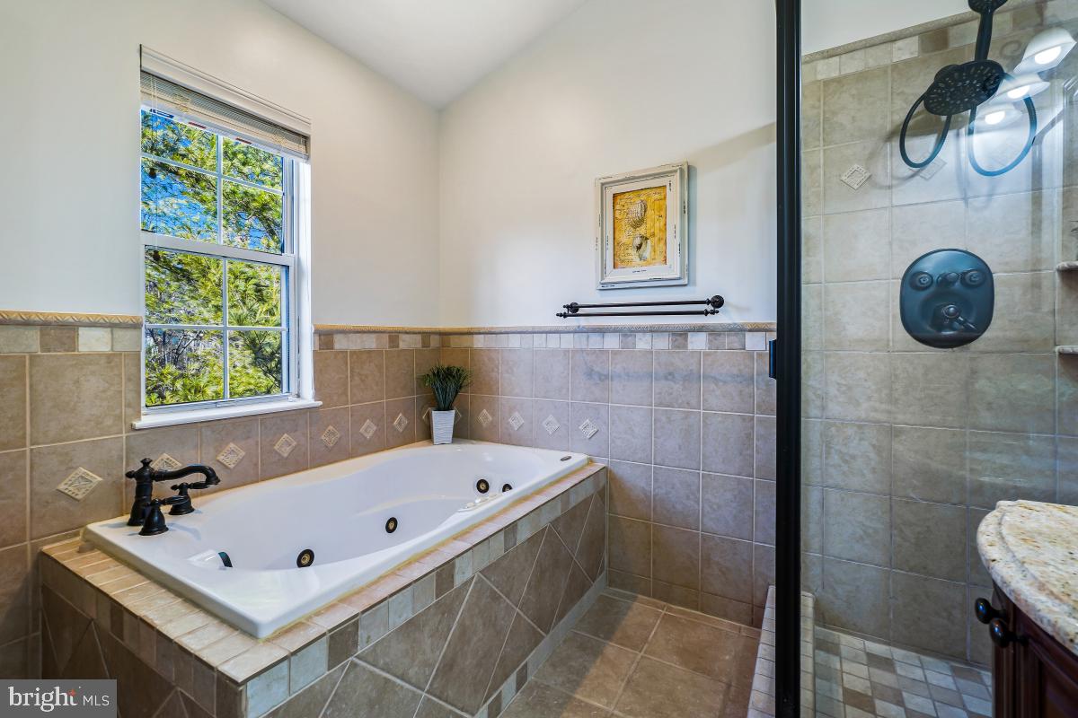 46806 LAWNES CREEK TER, STERLING, Virginia 20165, 3 Bedrooms Bedrooms, 8 Rooms Rooms,3 BathroomsBathrooms,Residential,For sale,46806 LAWNES CREEK TER,VALO2109036 MLS # VALO2109036