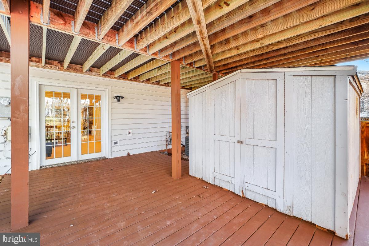 46806 LAWNES CREEK TER, STERLING, Virginia 20165, 3 Bedrooms Bedrooms, 8 Rooms Rooms,3 BathroomsBathrooms,Residential,For sale,46806 LAWNES CREEK TER,VALO2109036 MLS # VALO2109036