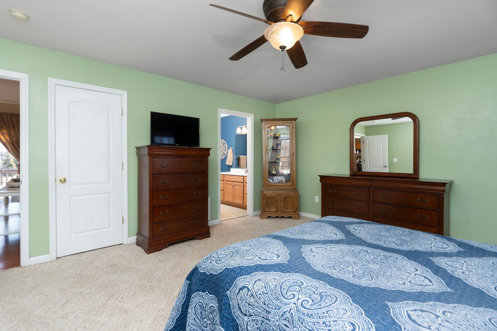 149 NORTHWOOD DR, WAYNESBORO, Virginia 22980, 3 Bedrooms Bedrooms, ,2 BathroomsBathrooms,Residential,149 NORTHWOOD DR,673429 MLS # 673429 149 NORTHWOOD DR, WAYNESBORO, Virginia 22980, 3 Bedrooms Bedrooms, ,2 BathroomsBathrooms,Residential,149 NORTHWOOD DR,673429 MLS # 673429