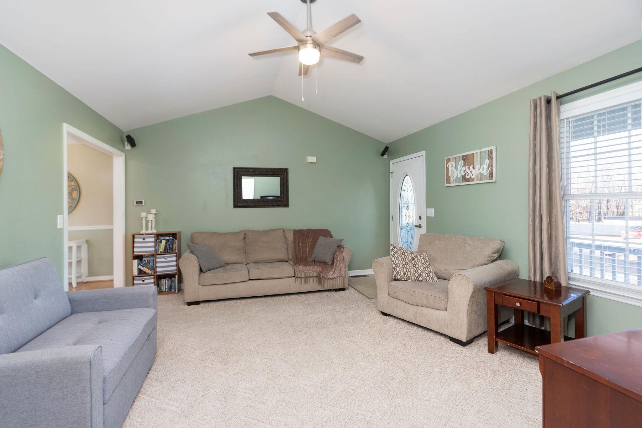 149 NORTHWOOD DR, WAYNESBORO, Virginia 22980, 3 Bedrooms Bedrooms, ,2 BathroomsBathrooms,Residential,149 NORTHWOOD DR,673429 MLS # 673429 149 NORTHWOOD DR, WAYNESBORO, Virginia 22980, 3 Bedrooms Bedrooms, ,2 BathroomsBathrooms,Residential,149 NORTHWOOD DR,673429 MLS # 673429