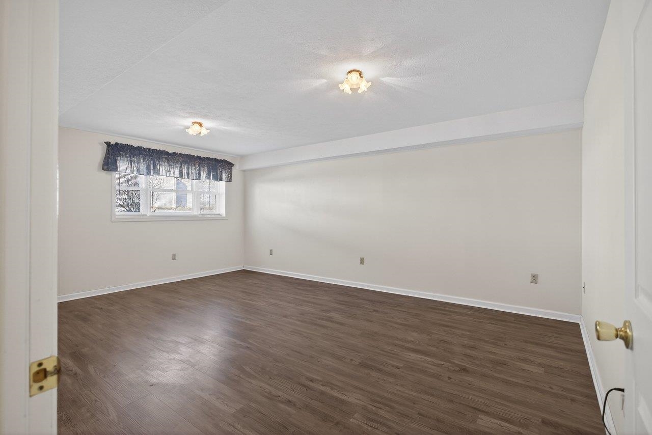 104 S PERSIMMON ST, ELKTON, Virginia 22827, 4 Bedrooms Bedrooms, ,3 BathroomsBathrooms,Residential,104 S PERSIMMON ST,673408 MLS # 673408