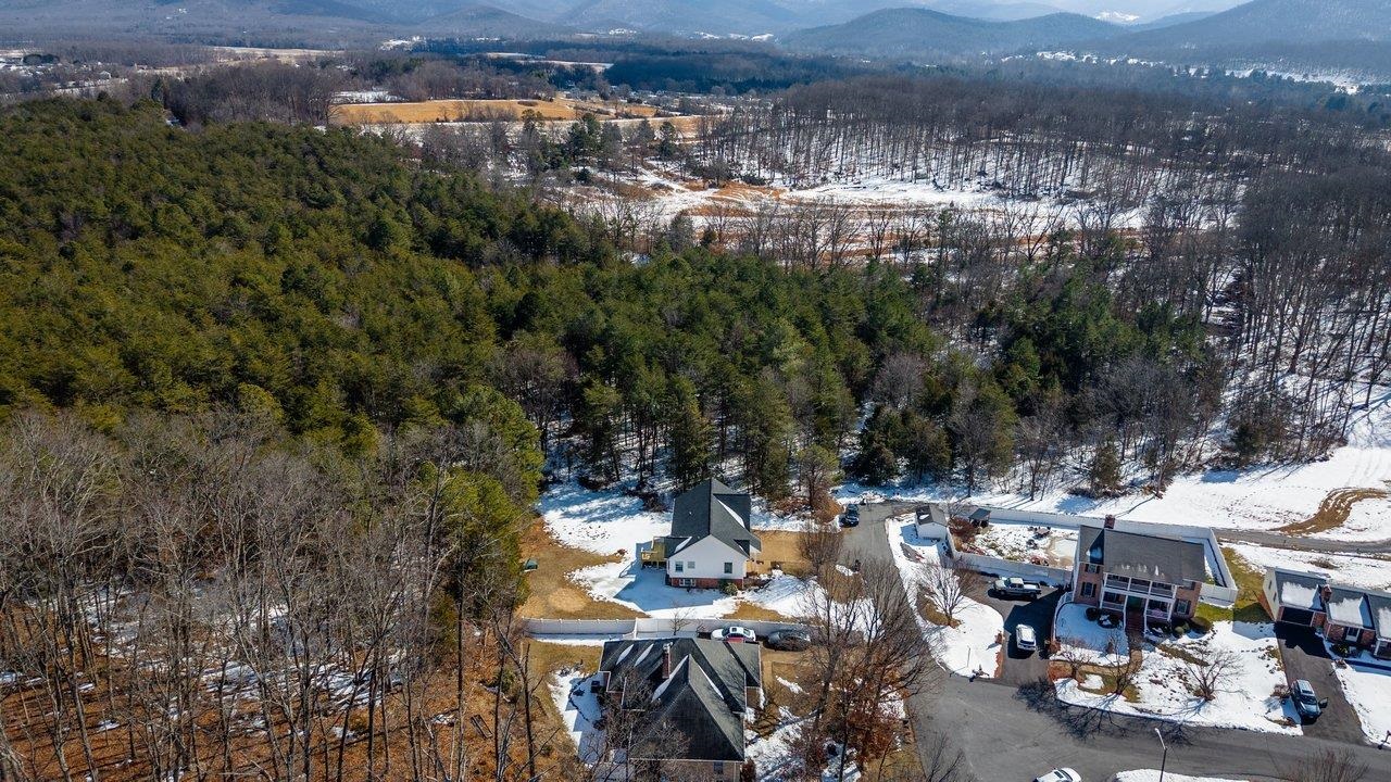 104 S PERSIMMON ST, ELKTON, Virginia 22827, 4 Bedrooms Bedrooms, ,3 BathroomsBathrooms,Residential,104 S PERSIMMON ST,673408 MLS # 673408