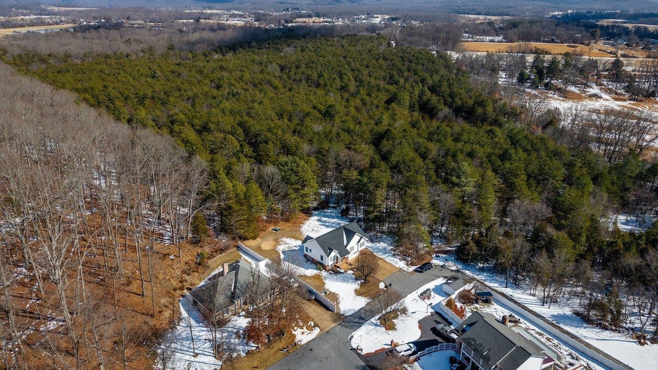 104 S PERSIMMON ST, ELKTON, Virginia 22827, 4 Bedrooms Bedrooms, ,3 BathroomsBathrooms,Residential,104 S PERSIMMON ST,673408 MLS # 673408