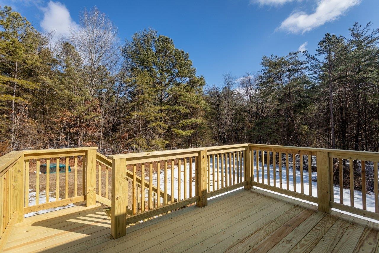 104 S PERSIMMON ST, ELKTON, Virginia 22827, 4 Bedrooms Bedrooms, ,3 BathroomsBathrooms,Residential,104 S PERSIMMON ST,673408 MLS # 673408