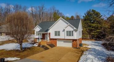 104 S PERSIMMON ST, ELKTON, Virginia 22827, 4 Bedrooms Bedrooms, ,3 BathroomsBathrooms,Residential,104 S PERSIMMON ST,673408 MLS # 673408