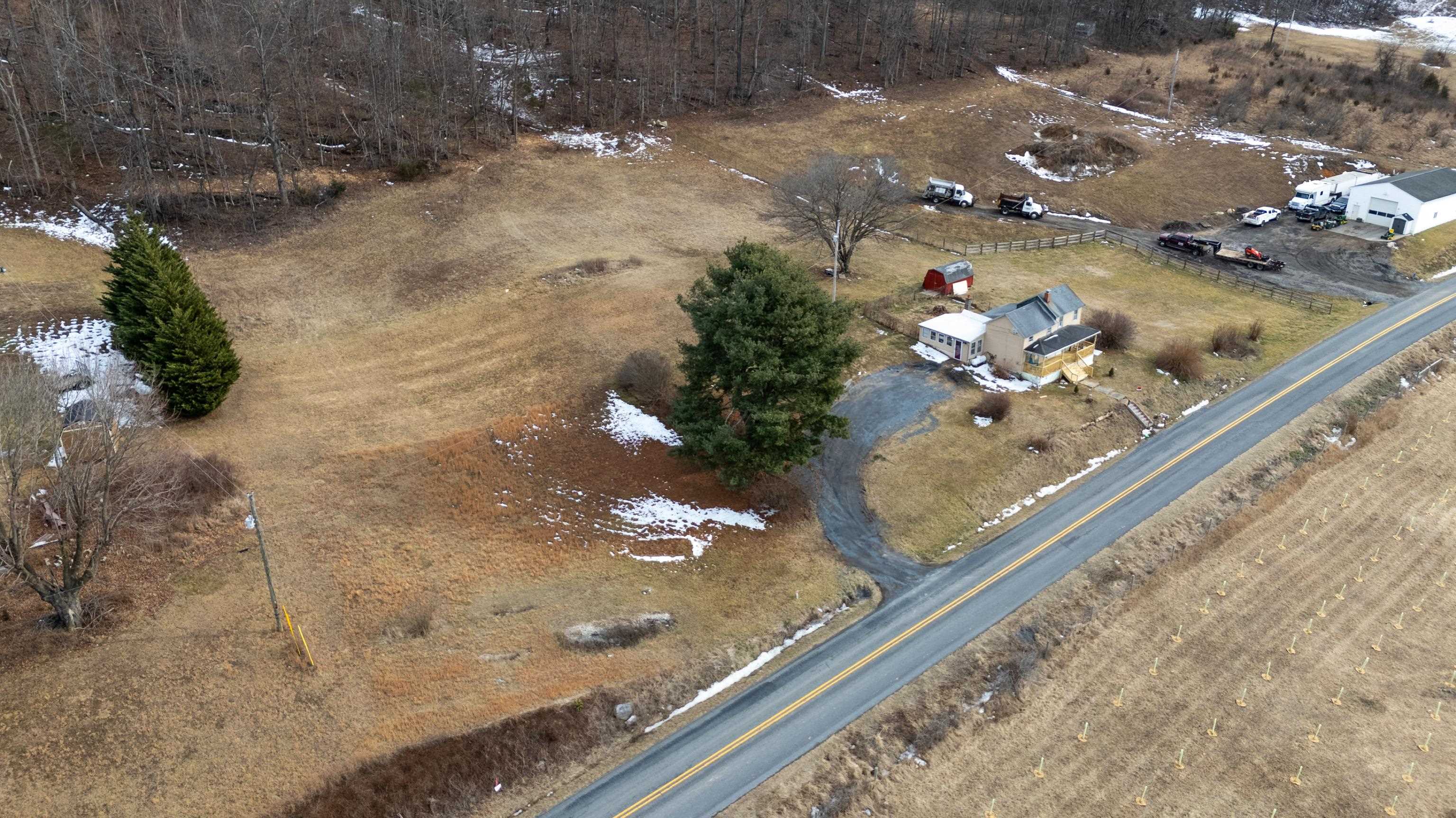 394 RIDGE RD, FAIRFIELD, Virginia 24435, 2 Bedrooms Bedrooms, ,1 BathroomBathrooms,Residential,394 RIDGE RD,673412 MLS # 673412 394 RIDGE RD, FAIRFIELD, Virginia 24435, 2 Bedrooms Bedrooms, ,1 BathroomBathrooms,Residential,394 RIDGE RD,673412 MLS # 673412