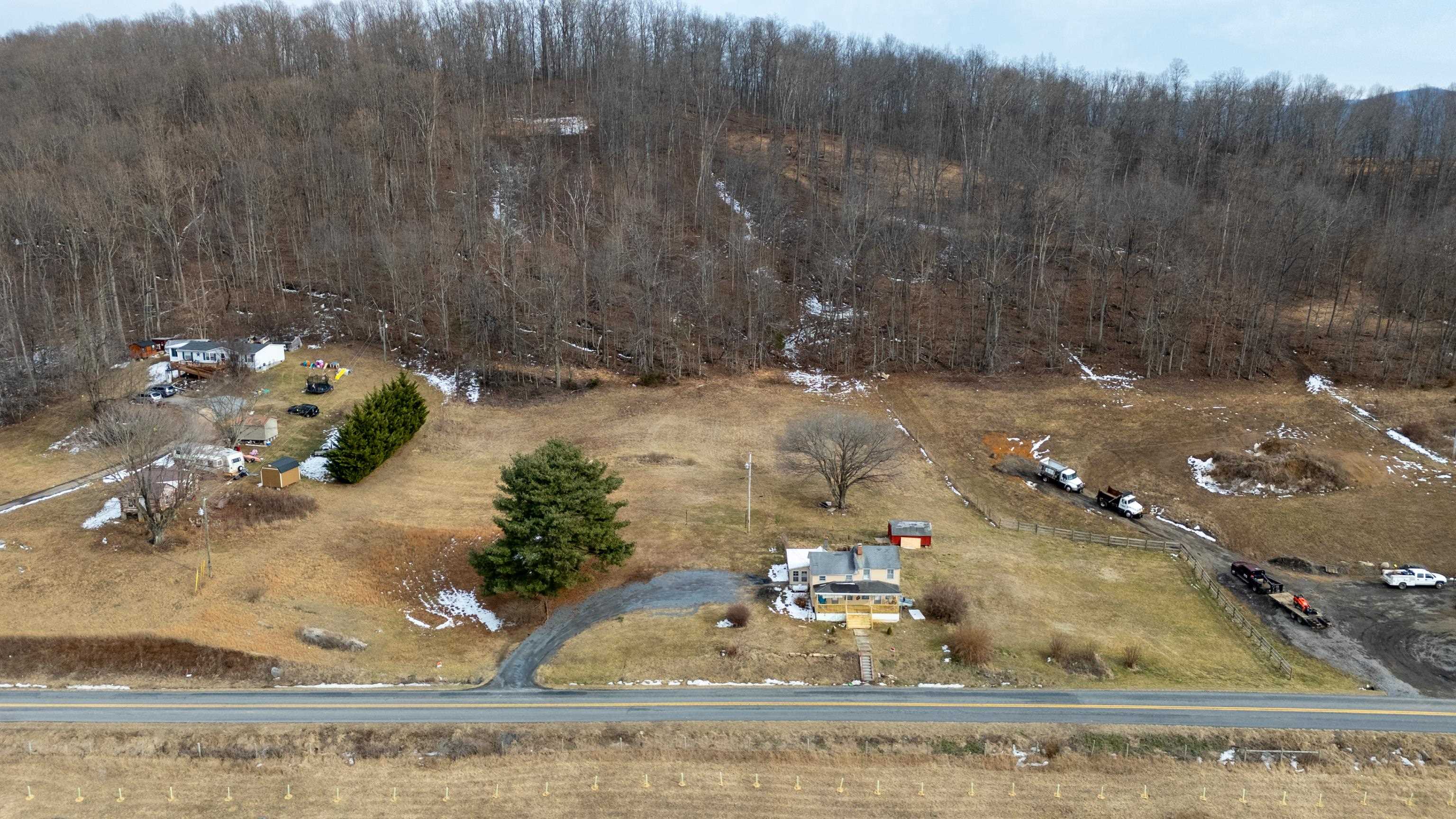 394 RIDGE RD, FAIRFIELD, Virginia 24435, 2 Bedrooms Bedrooms, ,1 BathroomBathrooms,Residential,394 RIDGE RD,673412 MLS # 673412 394 RIDGE RD, FAIRFIELD, Virginia 24435, 2 Bedrooms Bedrooms, ,1 BathroomBathrooms,Residential,394 RIDGE RD,673412 MLS # 673412