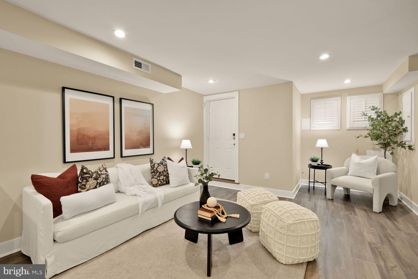 1010 K ST NE, WASHINGTON, District Of Columbia 20002, 4 Bedrooms Bedrooms, ,3 BathroomsBathrooms,Residential,For sale,1010 K ST NE,DCDC2231802 MLS # DCDC2231802