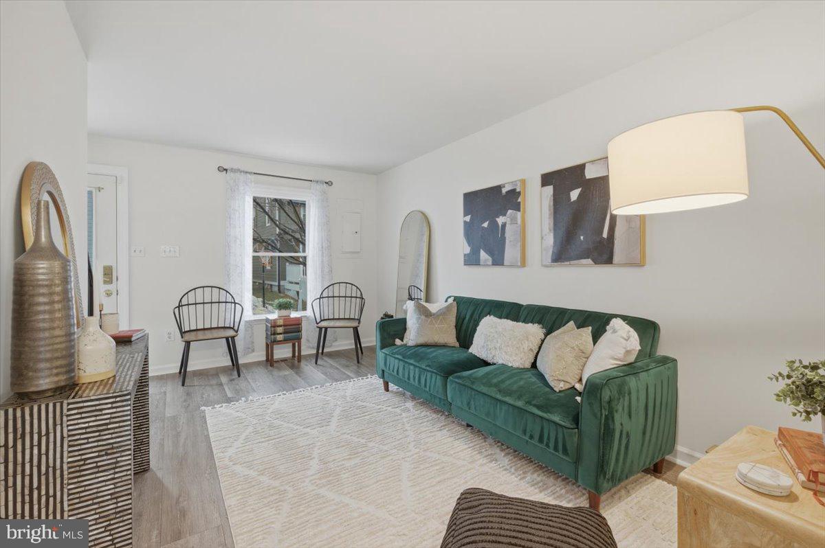 115 W O ST, PURCELLVILLE, Virginia 20132, 2 Bedrooms Bedrooms, ,2 BathroomsBathrooms,Residential,For sale,115 W O ST,VALO2113318 MLS # VALO2113318