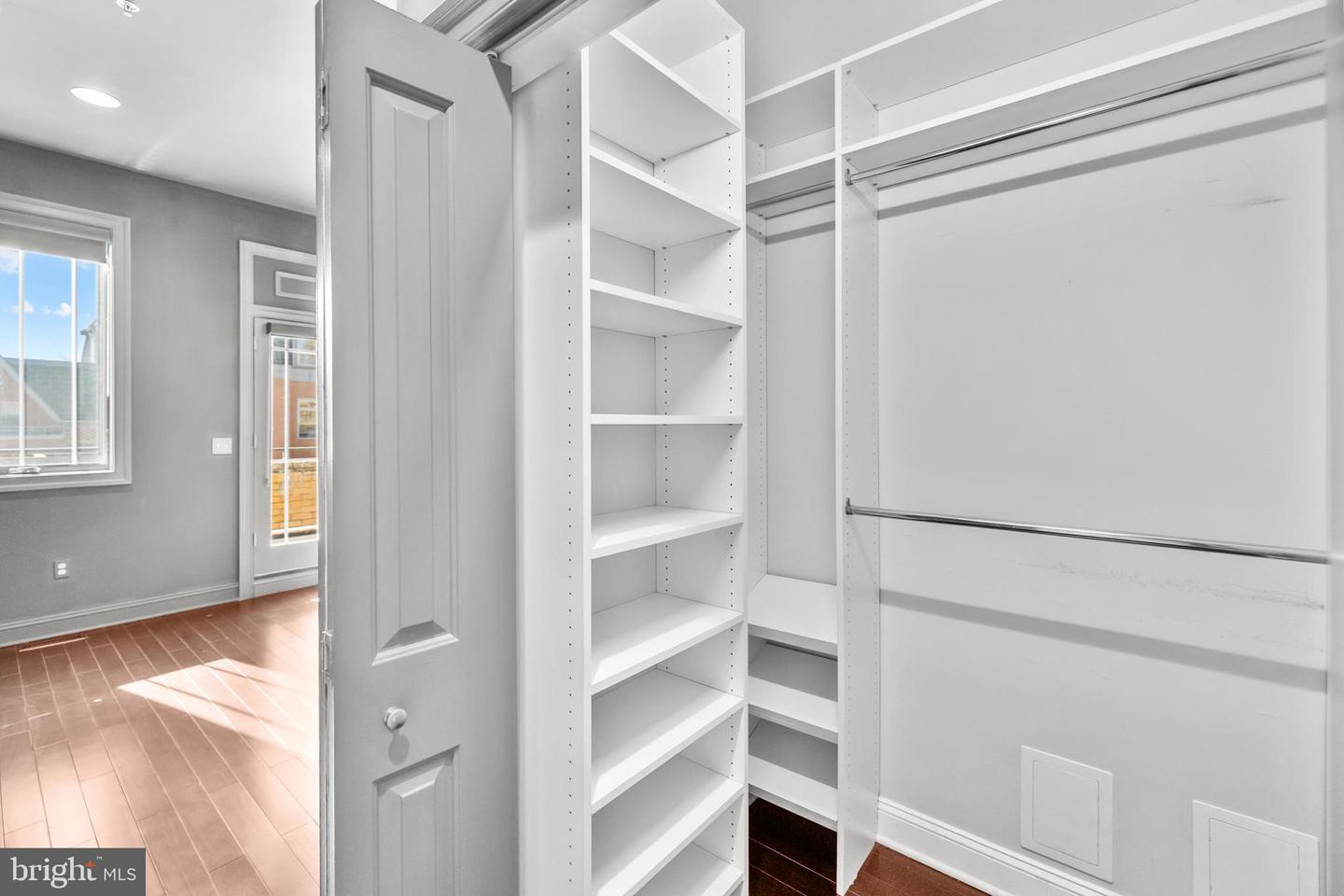 151 V ST NW #4, WASHINGTON, District Of Columbia 20001, 2 Bedrooms Bedrooms, ,2 BathroomsBathrooms,Residential,For sale,151 V ST NW #4,DCDC2240036 MLS # DCDC2240036