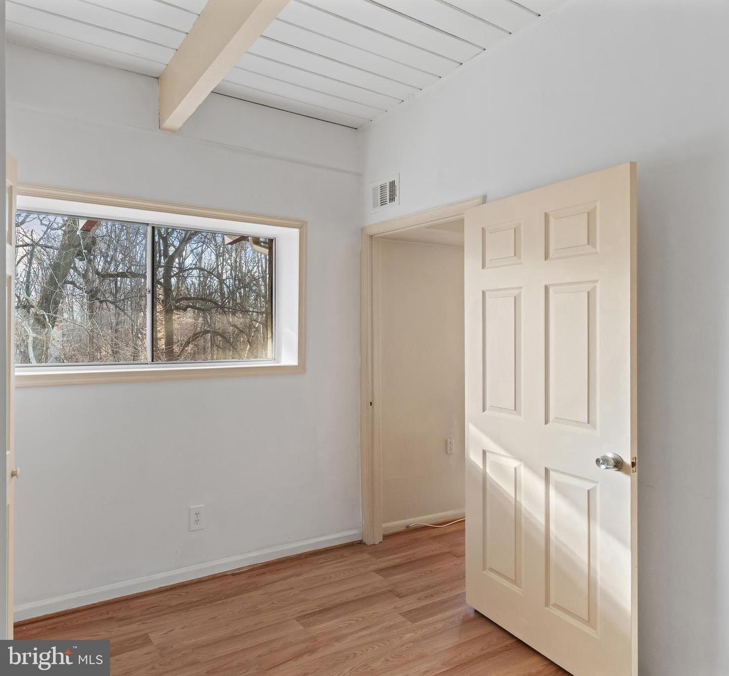 4221 AMERICANA DR #203, ANNANDALE, Virginia 22003, 2 Bedrooms Bedrooms, ,1 BathroomBathrooms,Residential,For sale,4221 AMERICANA DR #203,VAFX2285354 MLS # VAFX2285354