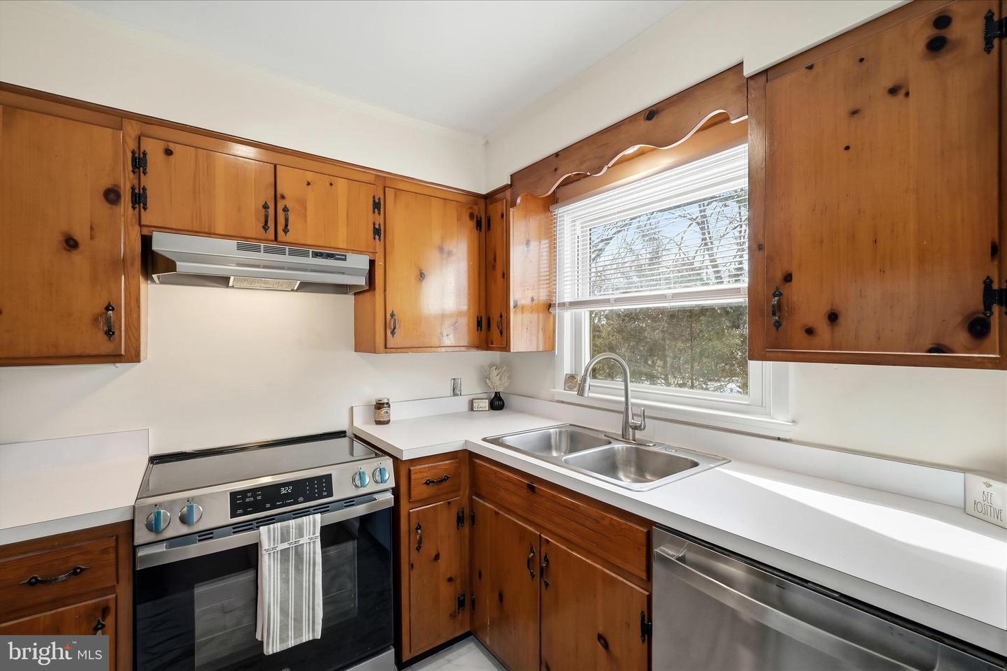 311 S BUCKMARSH ST, BERRYVILLE, Virginia 22611, 4 Bedrooms Bedrooms, ,2 BathroomsBathrooms,Residential,For sale,311 S BUCKMARSH ST,VACL2006338 MLS # VACL2006338