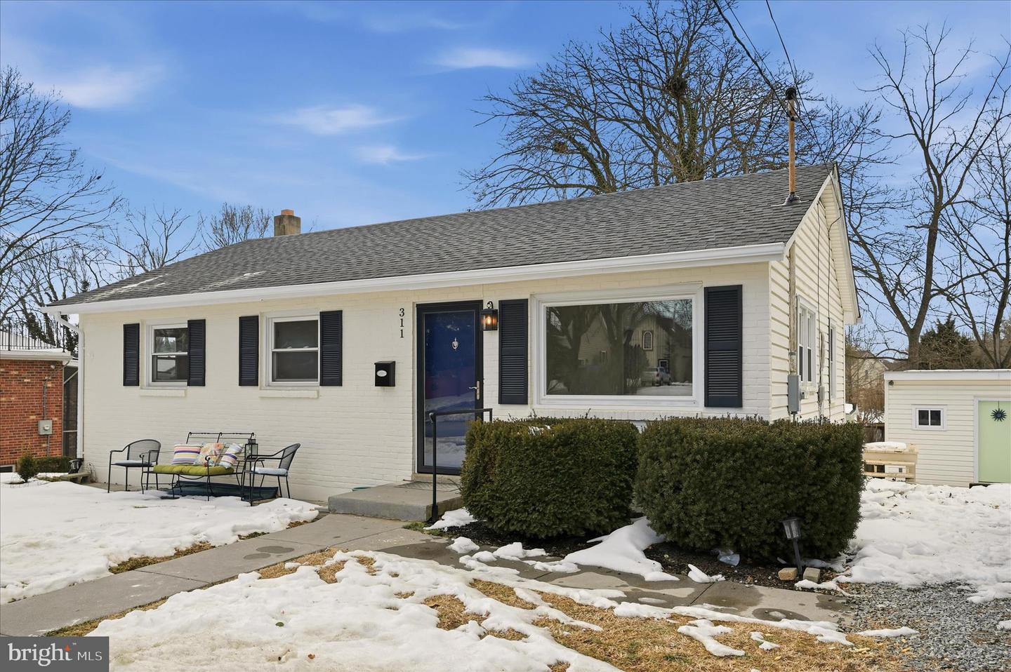 311 S BUCKMARSH ST, BERRYVILLE, Virginia 22611, 4 Bedrooms Bedrooms, ,2 BathroomsBathrooms,Residential,For sale,311 S BUCKMARSH ST,VACL2006338 MLS # VACL2006338