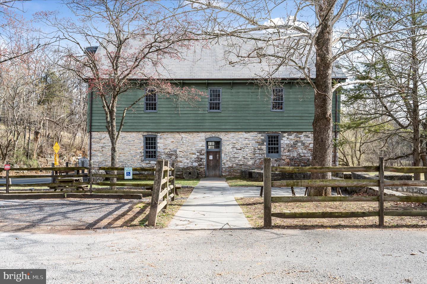 311 S BUCKMARSH ST, BERRYVILLE, Virginia 22611, 4 Bedrooms Bedrooms, ,2 BathroomsBathrooms,Residential,For sale,311 S BUCKMARSH ST,VACL2006338 MLS # VACL2006338