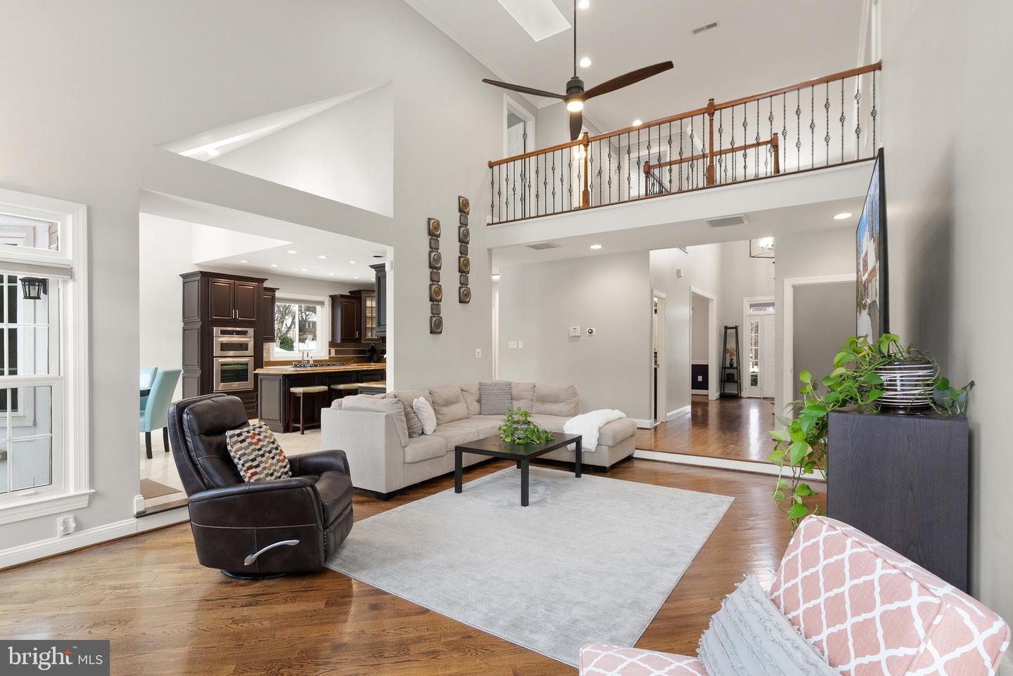 1134 ROUND PEBBLE LN, RESTON, Virginia 20194, 4 Bedrooms Bedrooms, ,4 BathroomsBathrooms,Residential,For sale,1134 ROUND PEBBLE LN,VAFX2286916 MLS # VAFX2286916