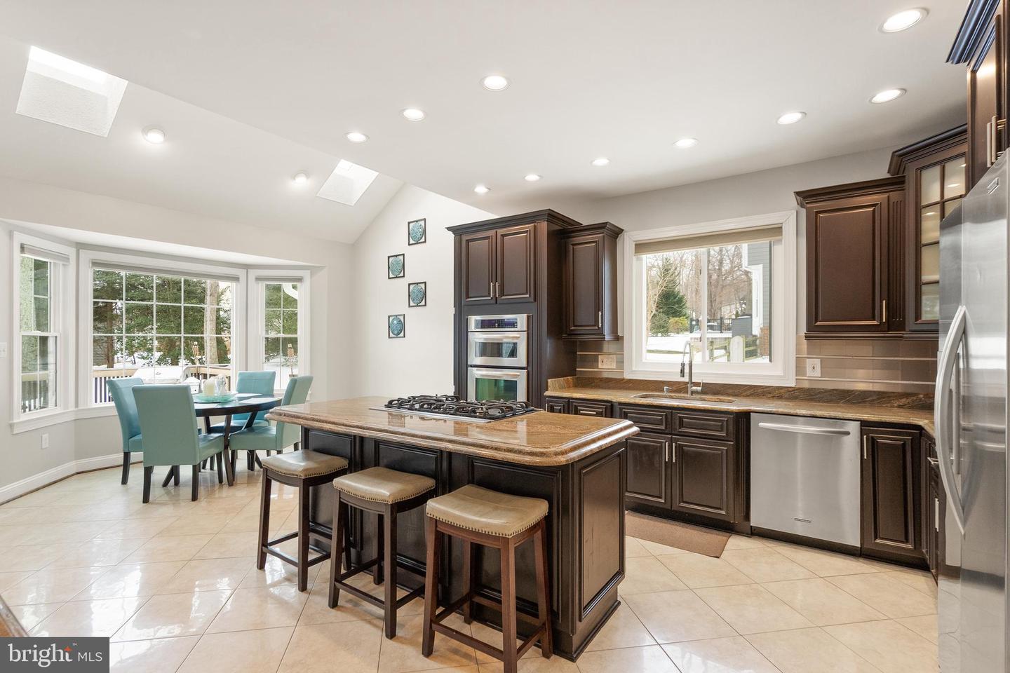 1134 ROUND PEBBLE LN, RESTON, Virginia 20194, 4 Bedrooms Bedrooms, ,4 BathroomsBathrooms,Residential,For sale,1134 ROUND PEBBLE LN,VAFX2286916 MLS # VAFX2286916