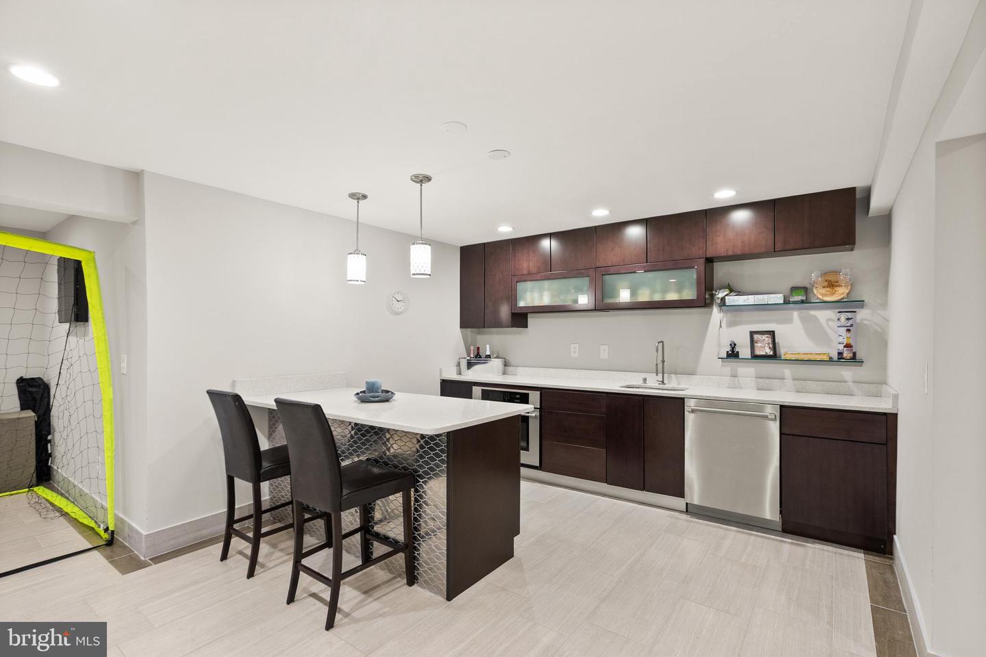 1134 ROUND PEBBLE LN, RESTON, Virginia 20194, 4 Bedrooms Bedrooms, ,4 BathroomsBathrooms,Residential,For sale,1134 ROUND PEBBLE LN,VAFX2286916 MLS # VAFX2286916