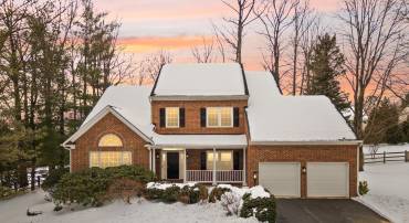 1134 ROUND PEBBLE LN, RESTON, Virginia 20194, 4 Bedrooms Bedrooms, ,4 BathroomsBathrooms,Residential,For sale,1134 ROUND PEBBLE LN,VAFX2286916 MLS # VAFX2286916