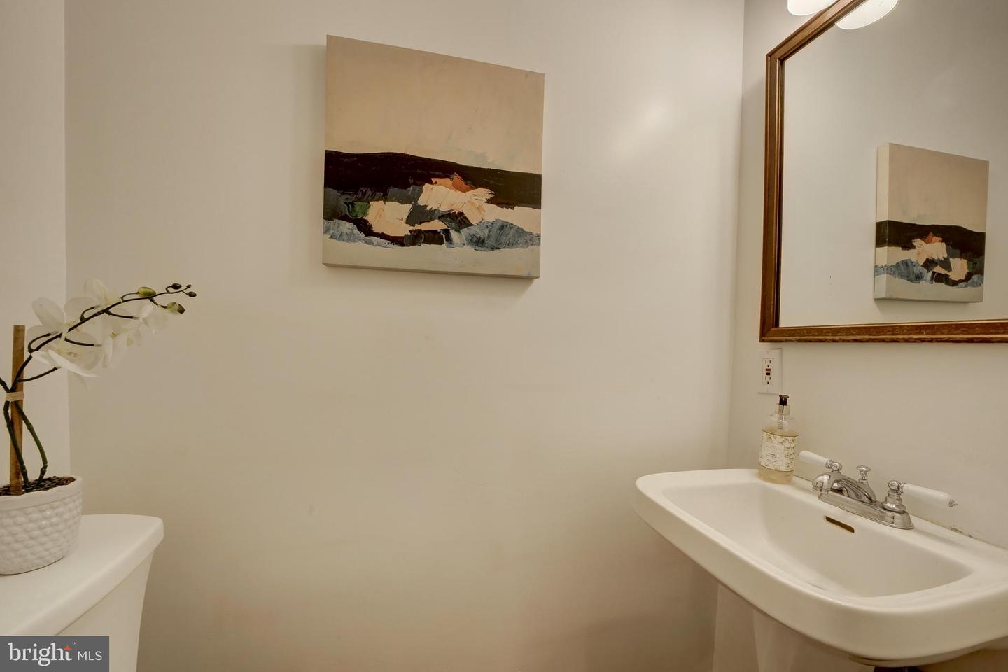 3940 MORRISON ST NW, WASHINGTON, District Of Columbia 20015, 4 Bedrooms Bedrooms, ,3 BathroomsBathrooms,Residential,For sale,3940 MORRISON ST NW,DCDC2242856 MLS # DCDC2242856