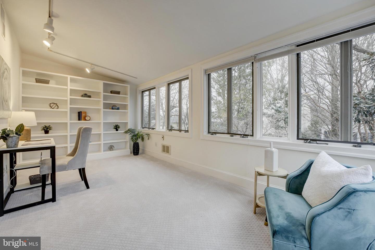 3940 MORRISON ST NW, WASHINGTON, District Of Columbia 20015, 4 Bedrooms Bedrooms, ,3 BathroomsBathrooms,Residential,For sale,3940 MORRISON ST NW,DCDC2242856 MLS # DCDC2242856