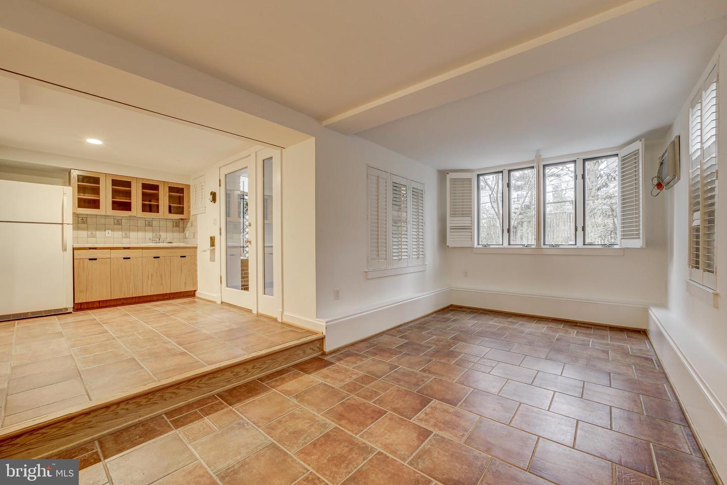 3940 MORRISON ST NW, WASHINGTON, District Of Columbia 20015, 4 Bedrooms Bedrooms, ,3 BathroomsBathrooms,Residential,For sale,3940 MORRISON ST NW,DCDC2242856 MLS # DCDC2242856