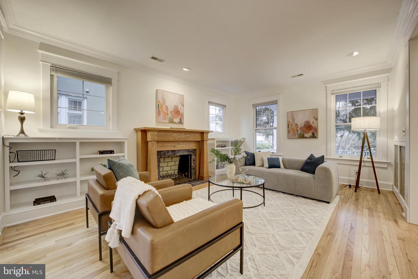 3940 MORRISON ST NW, WASHINGTON, District Of Columbia 20015, 4 Bedrooms Bedrooms, ,3 BathroomsBathrooms,Residential,For sale,3940 MORRISON ST NW,DCDC2242856 MLS # DCDC2242856