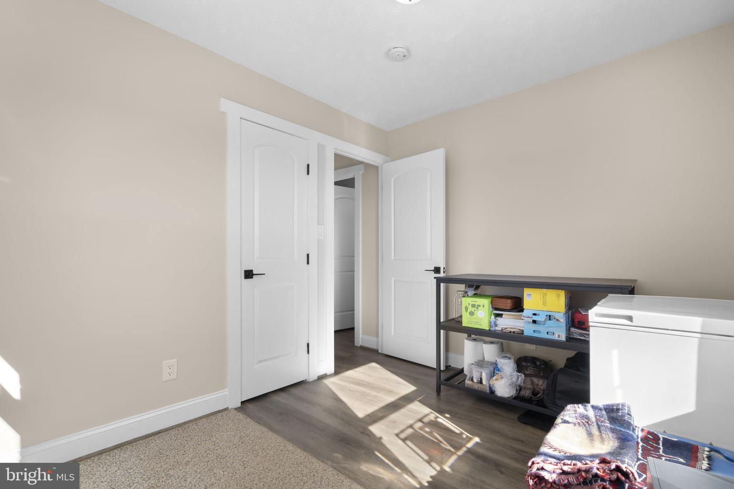 6106 N KINGS HWY, ALEXANDRIA, Virginia 22303, 3 Bedrooms Bedrooms, ,2 BathroomsBathrooms,Residential,For sale,6106 N KINGS HWY,VAFX2288422 MLS # VAFX2288422 6106 N KINGS HWY, ALEXANDRIA, Virginia 22303, 3 Bedrooms Bedrooms, ,2 BathroomsBathrooms,Residential,For sale,6106 N KINGS HWY,VAFX2288422 MLS # VAFX2288422